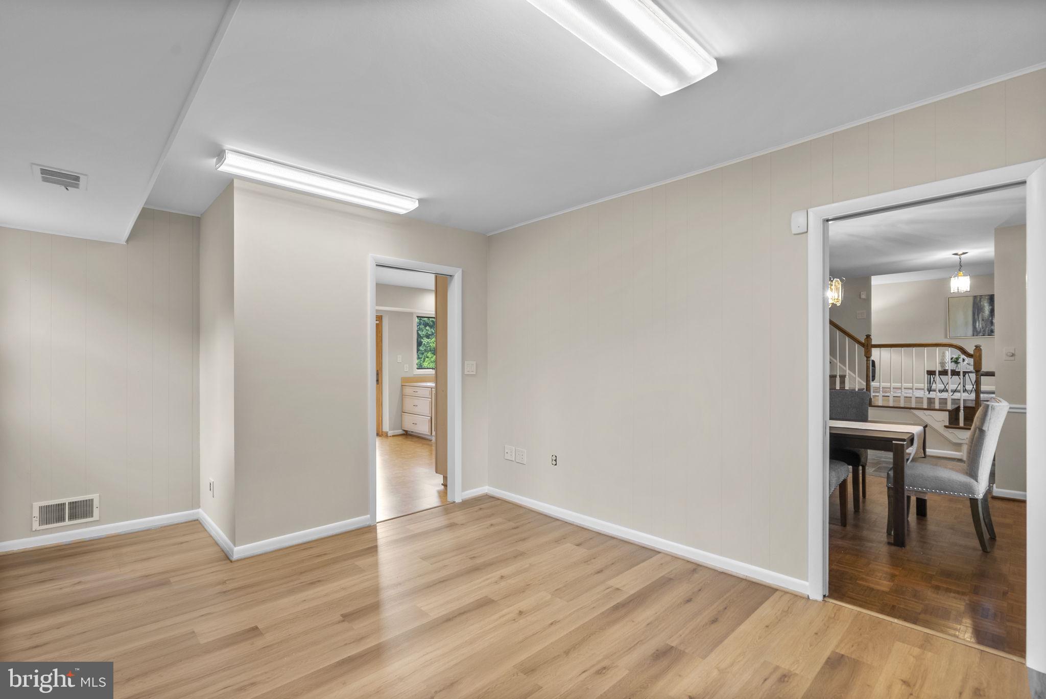 REGENCY ESTATES - Residential