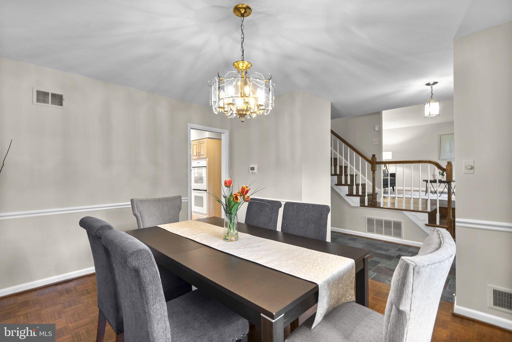 REGENCY ESTATES - Residential