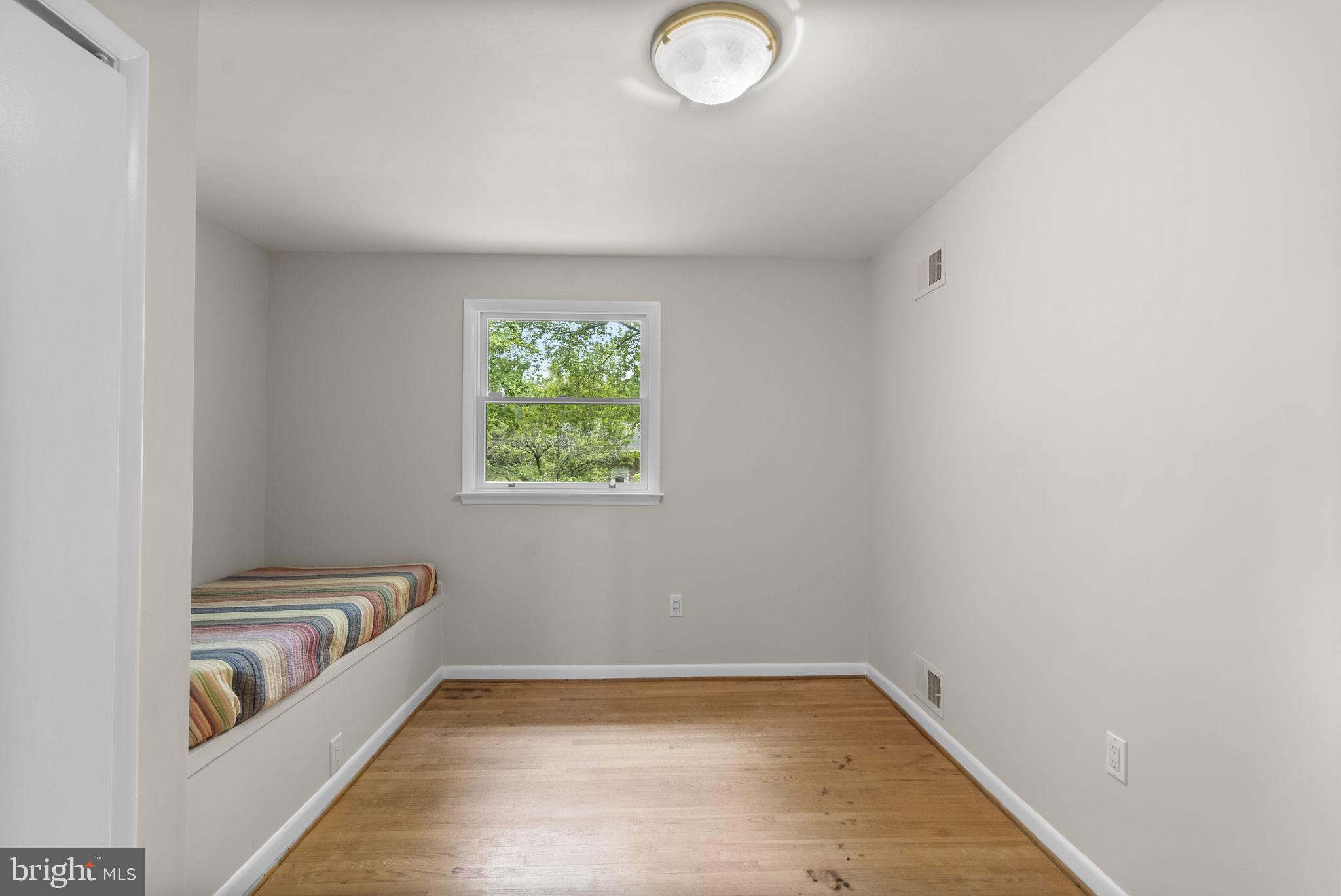 REGENCY ESTATES - Residential