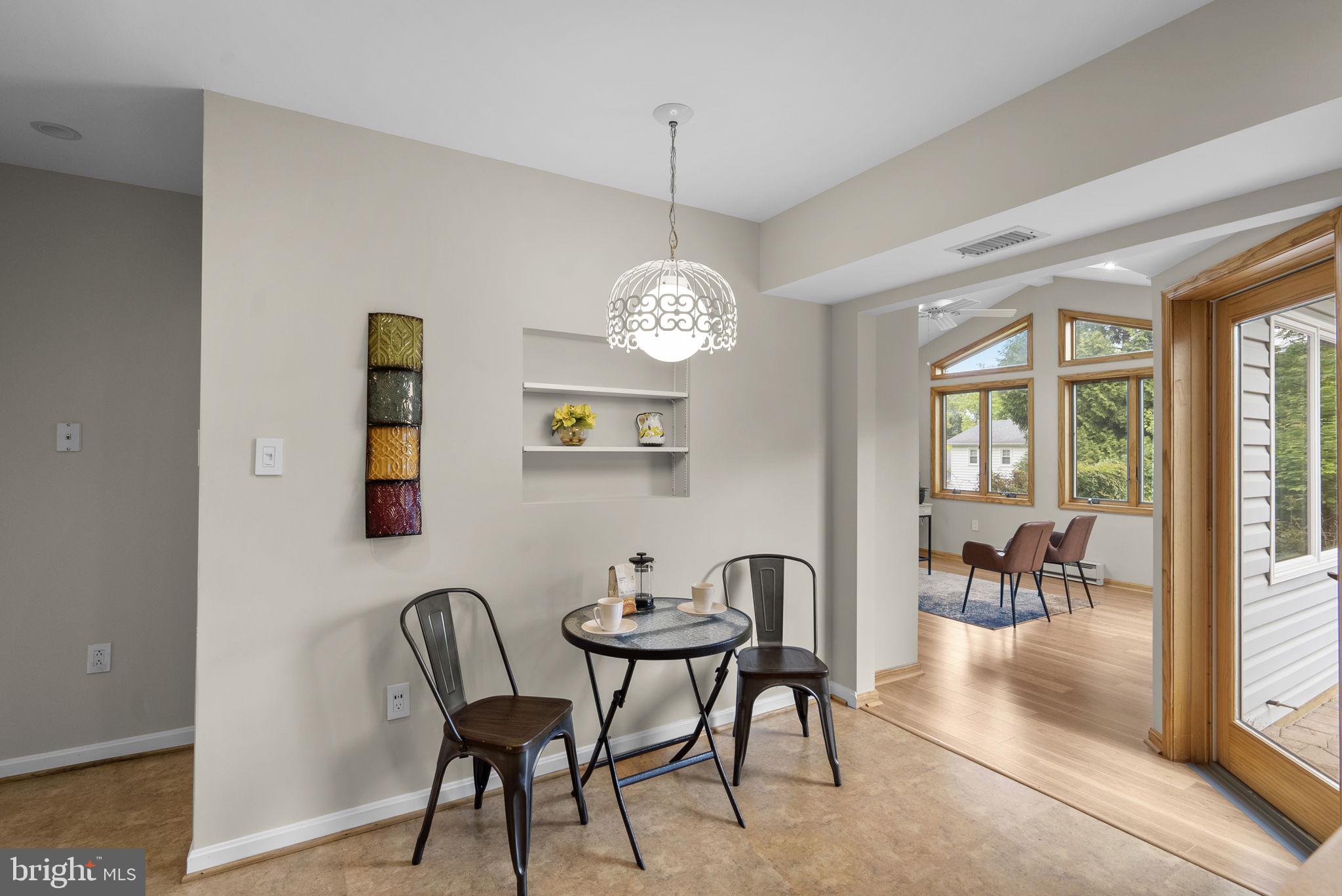 REGENCY ESTATES - Residential