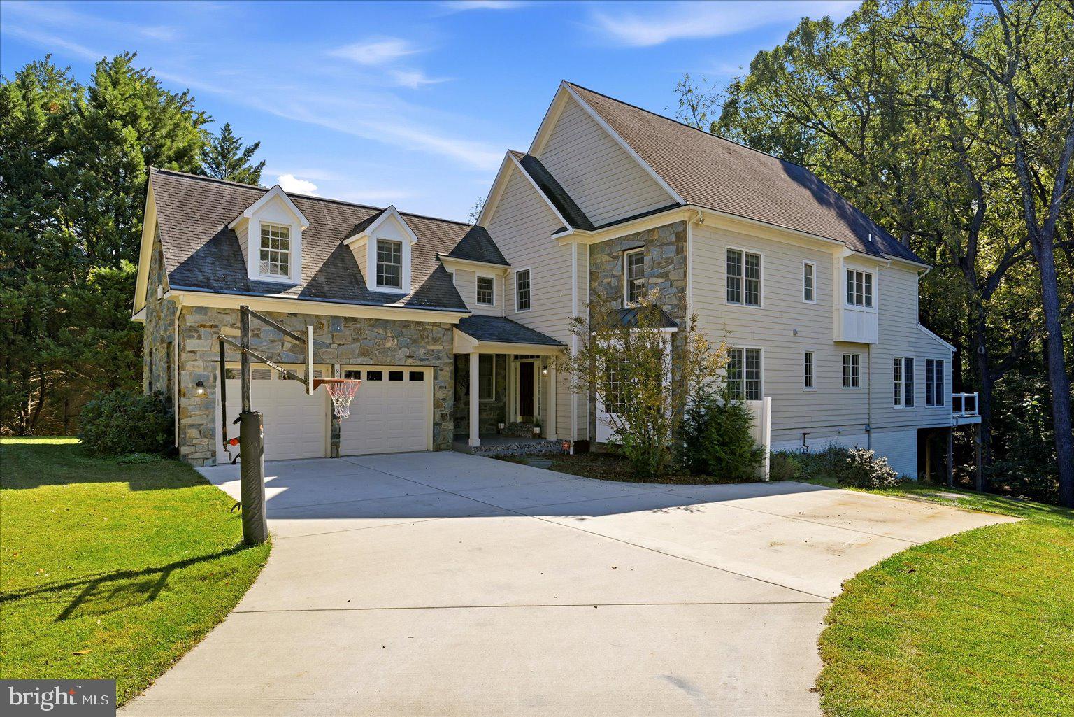 8711 SEVEN LOCKS ROAD