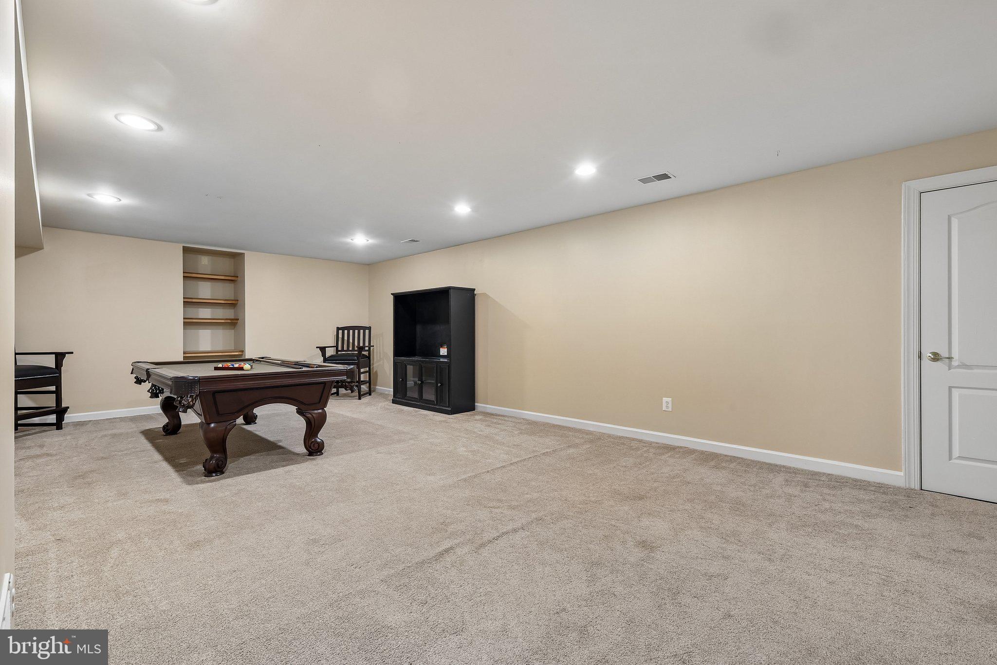 POTOMAC STATION - Residential