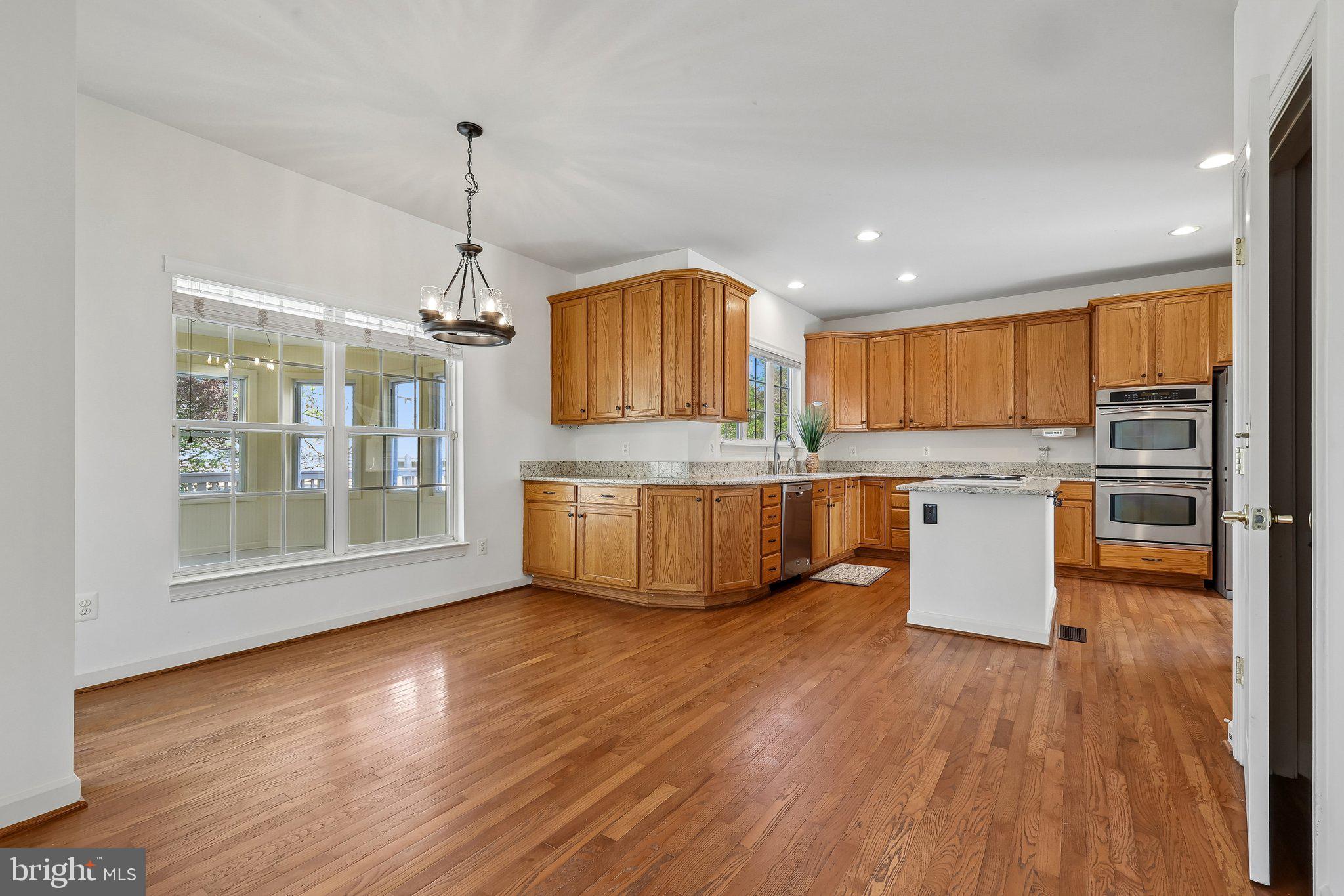 POTOMAC STATION - Residential