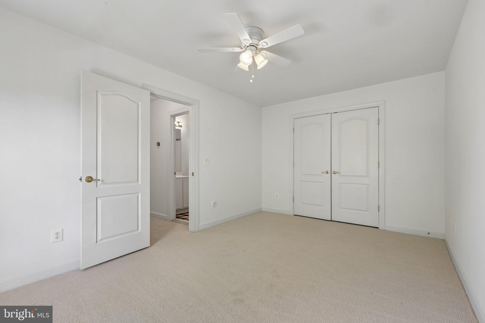 POTOMAC STATION - Residential