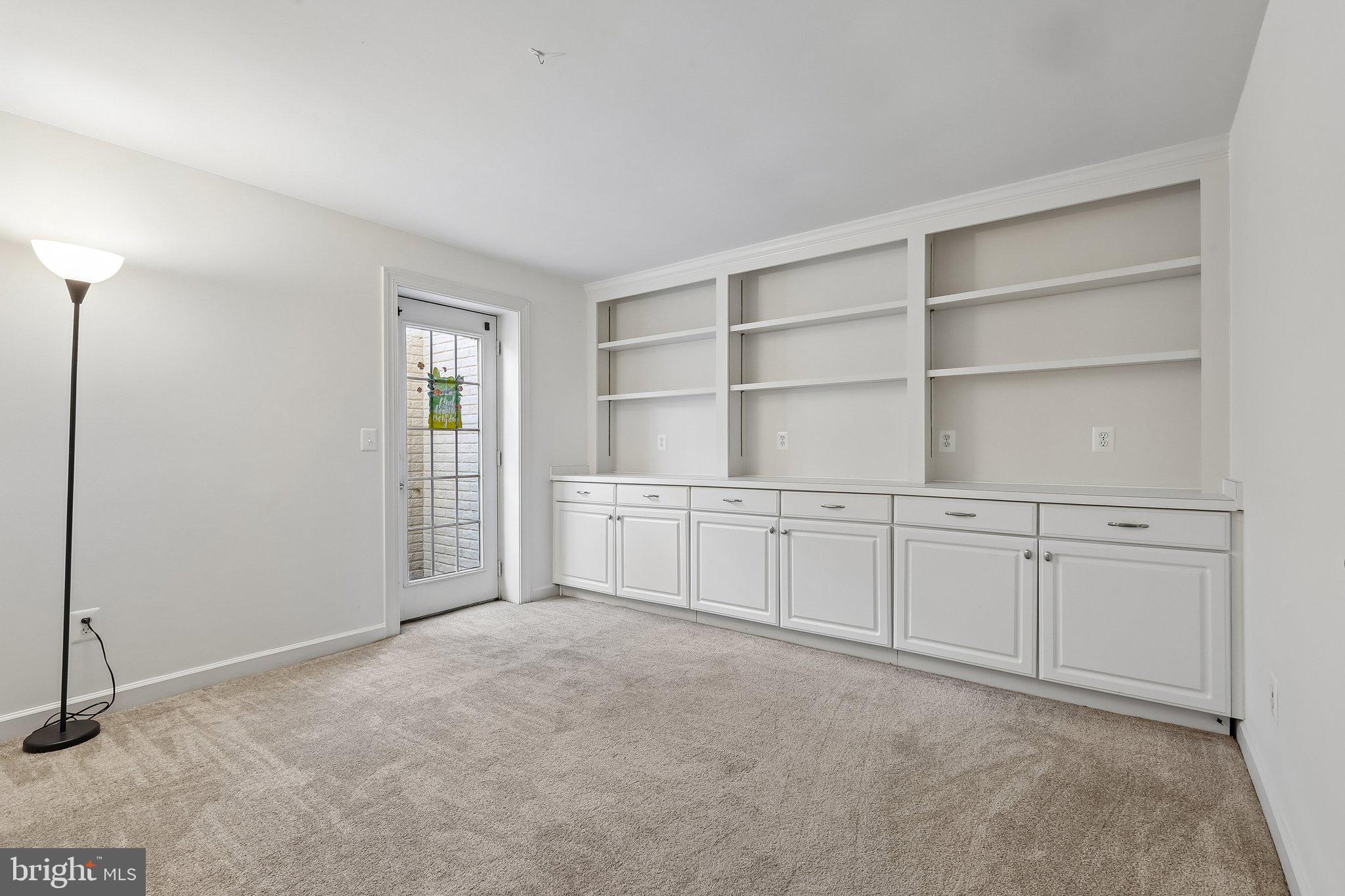 POTOMAC STATION - Residential