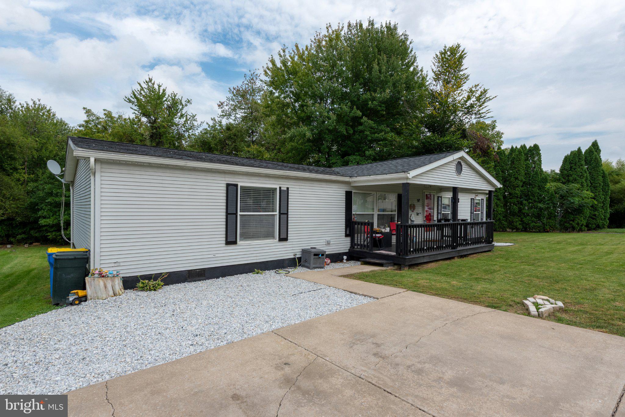 175 IROQUOIS TRL TRAIL