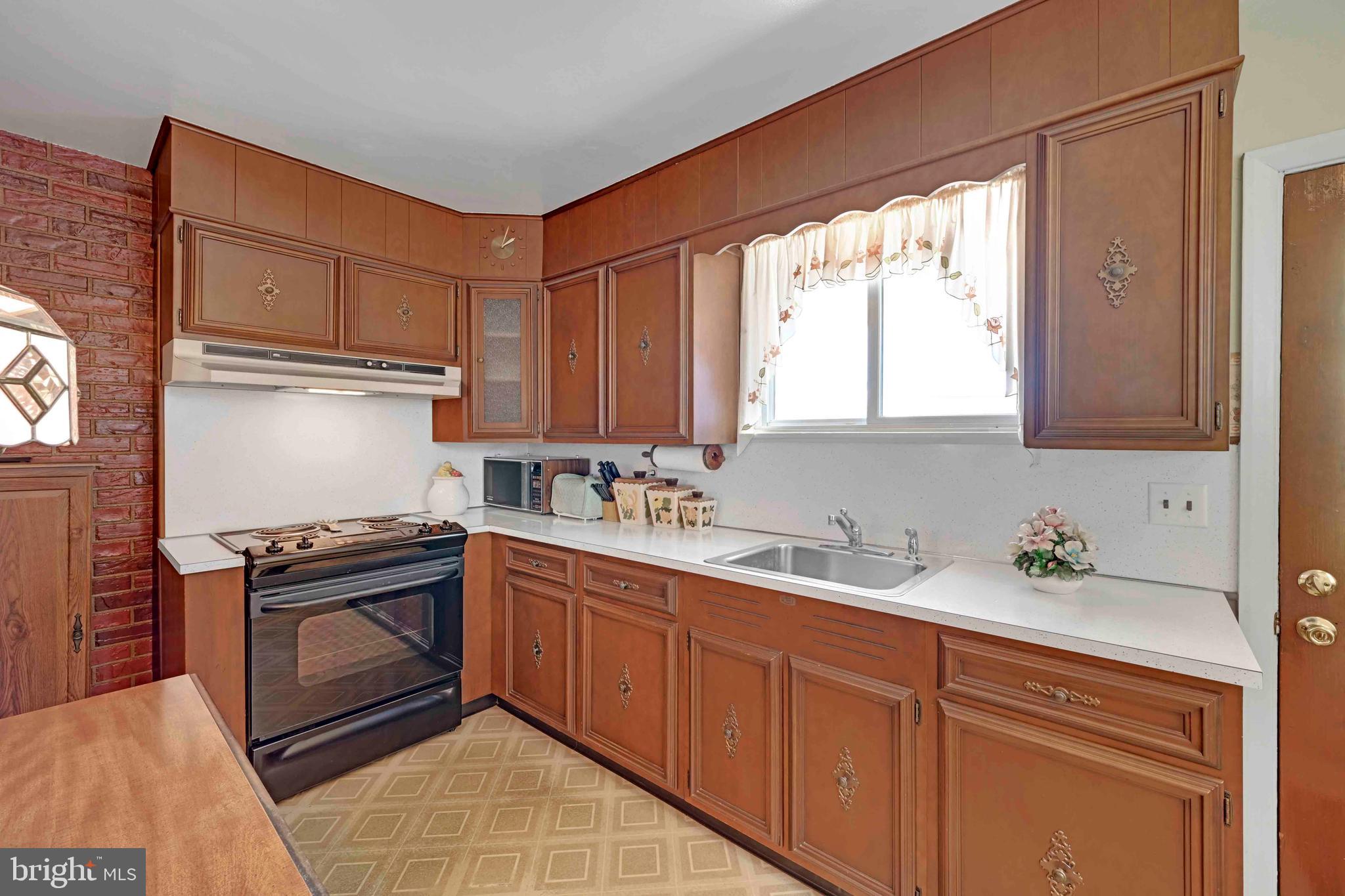 632 OLD LANCASTER ROAD