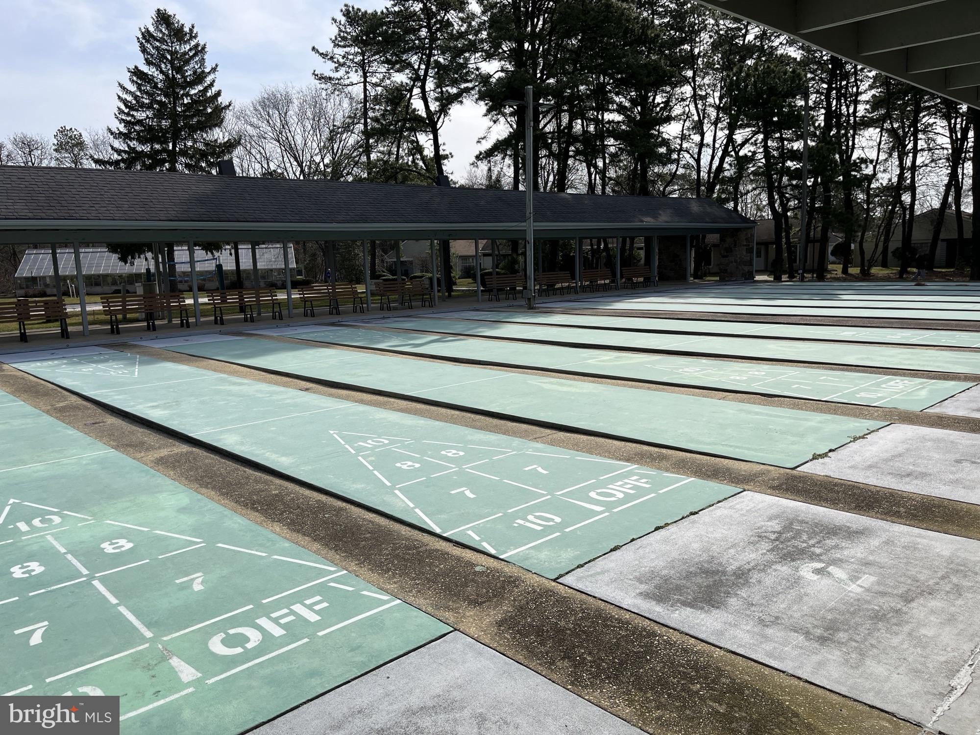 LEISURE VILLAGE WEST - MANCHESTER - Residential Lease