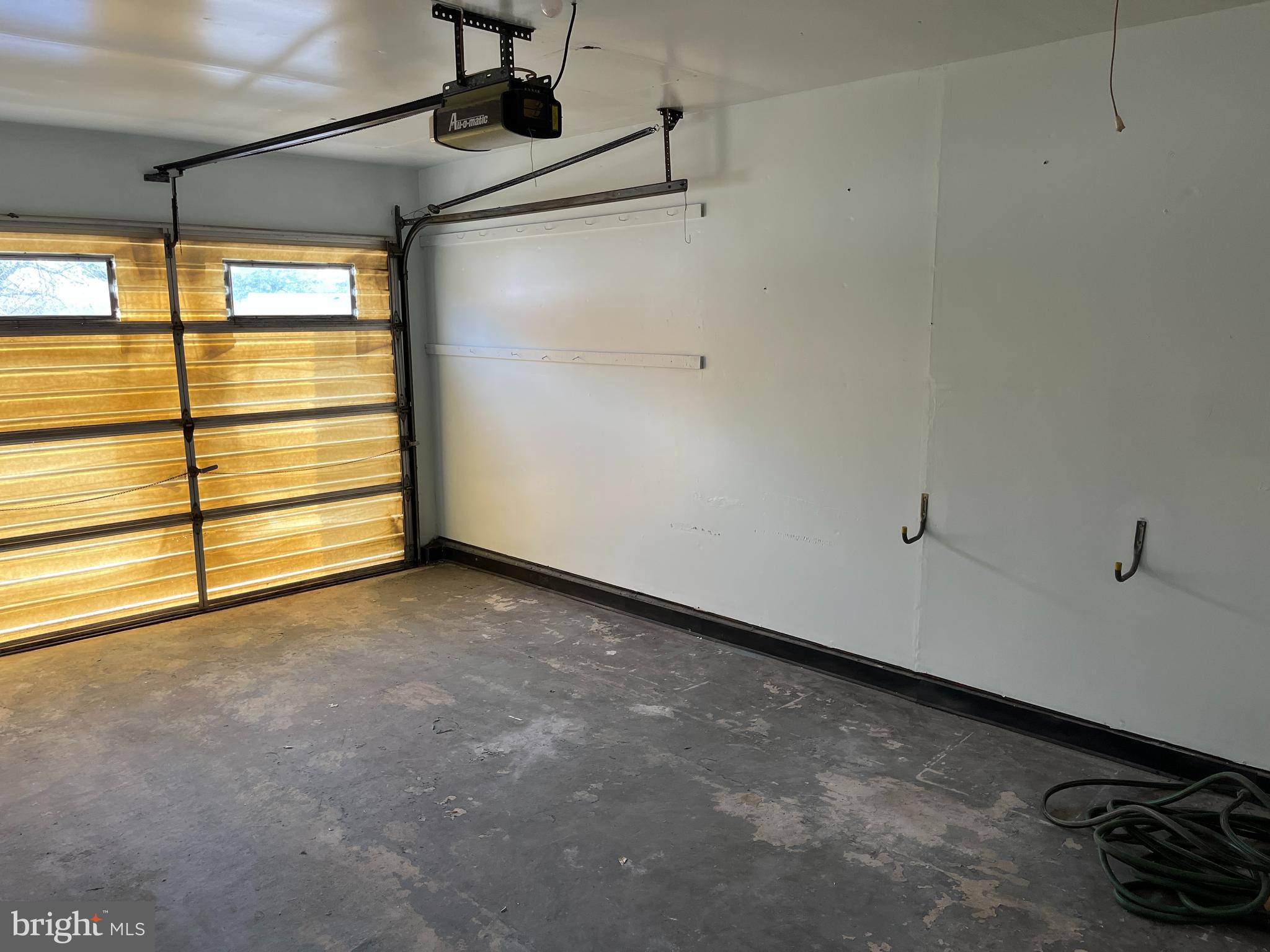 LEISURE VILLAGE WEST - MANCHESTER - Residential Lease