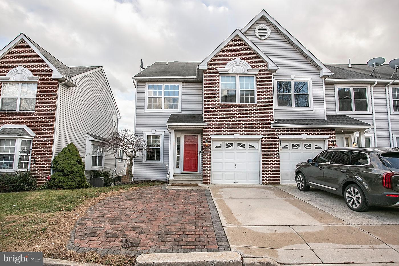 MANAYUNK - Residential