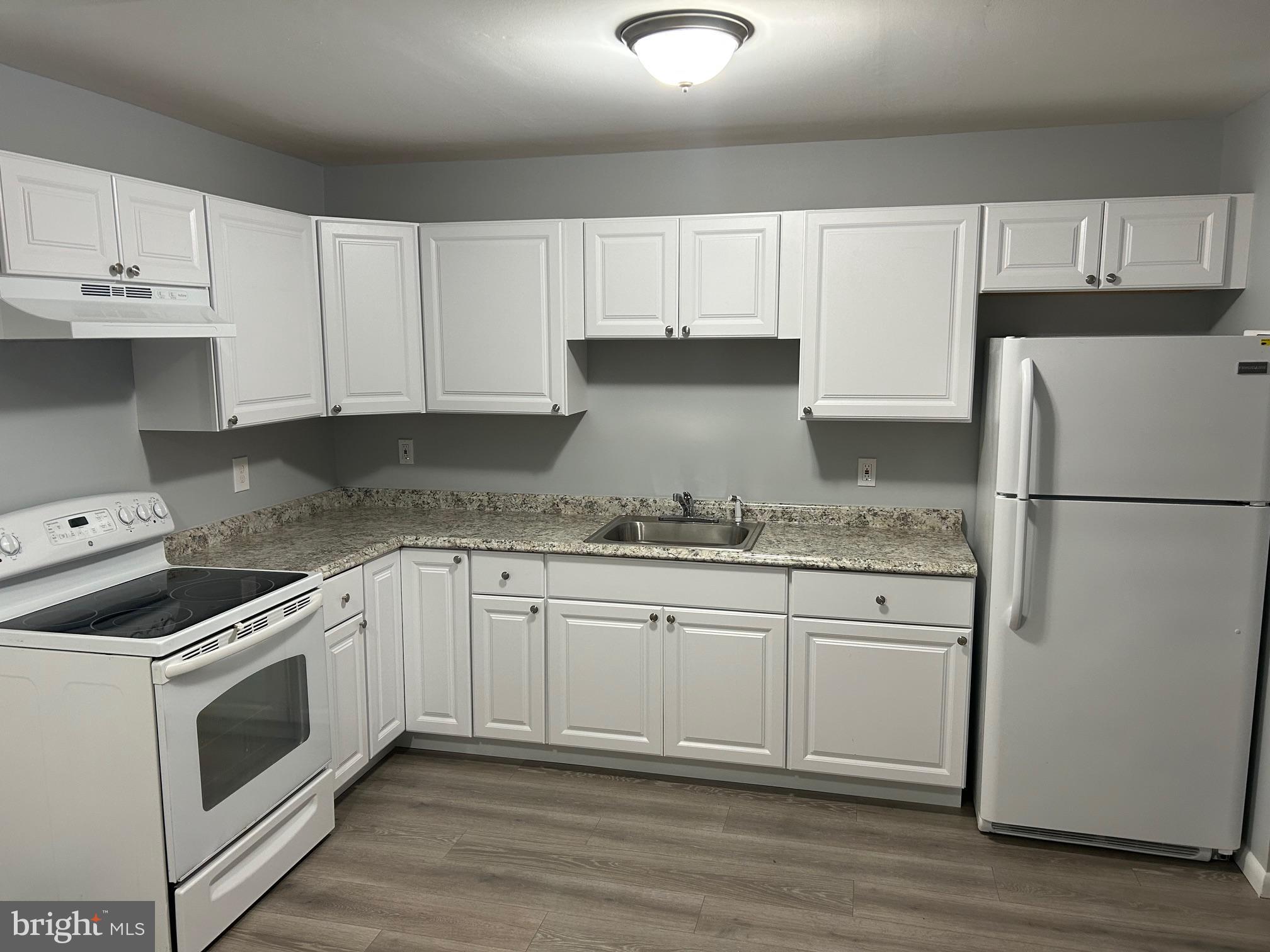 WOODHOLME - Residential