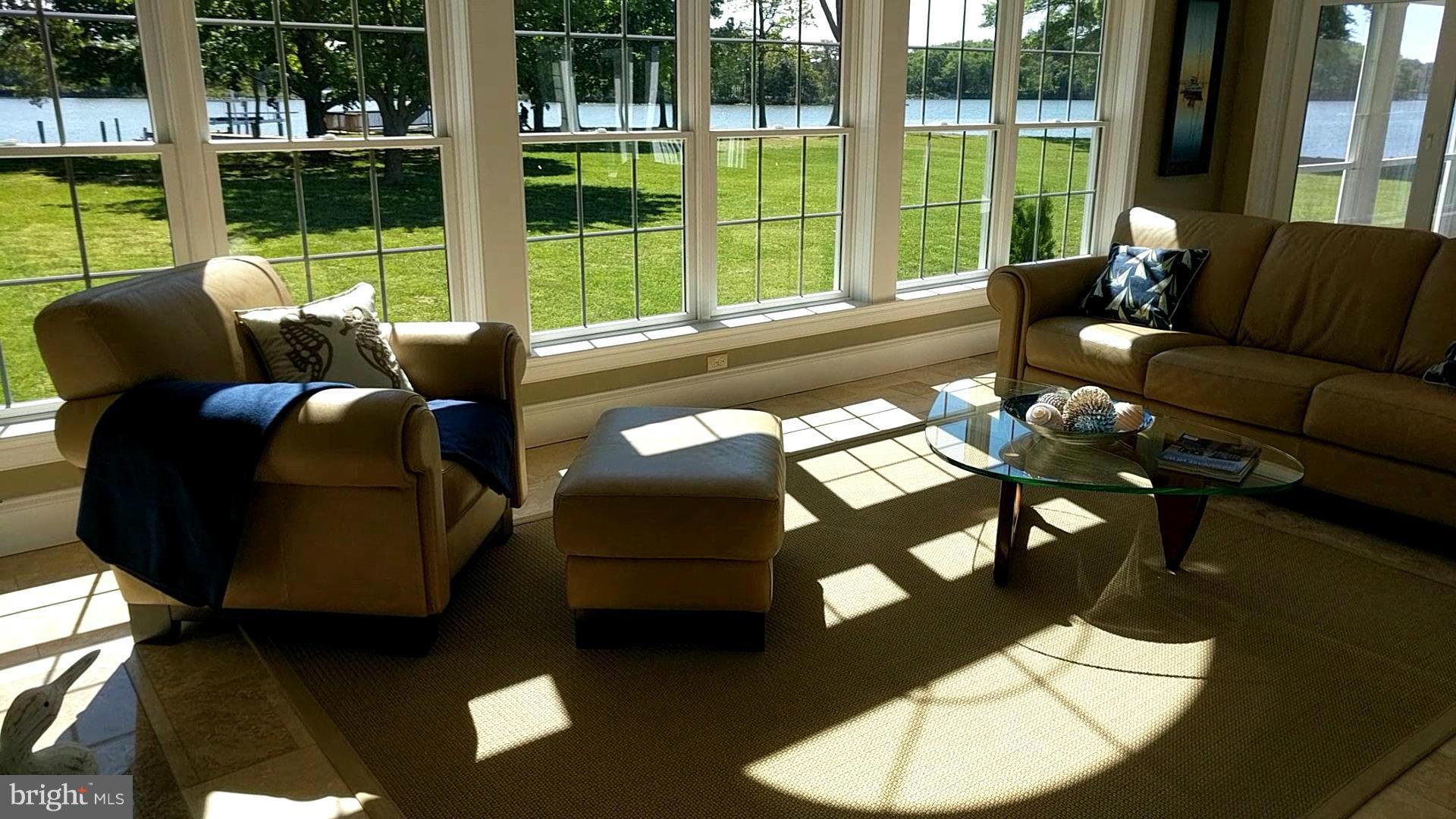 GOVERNOR GRASON MANOR - Residential