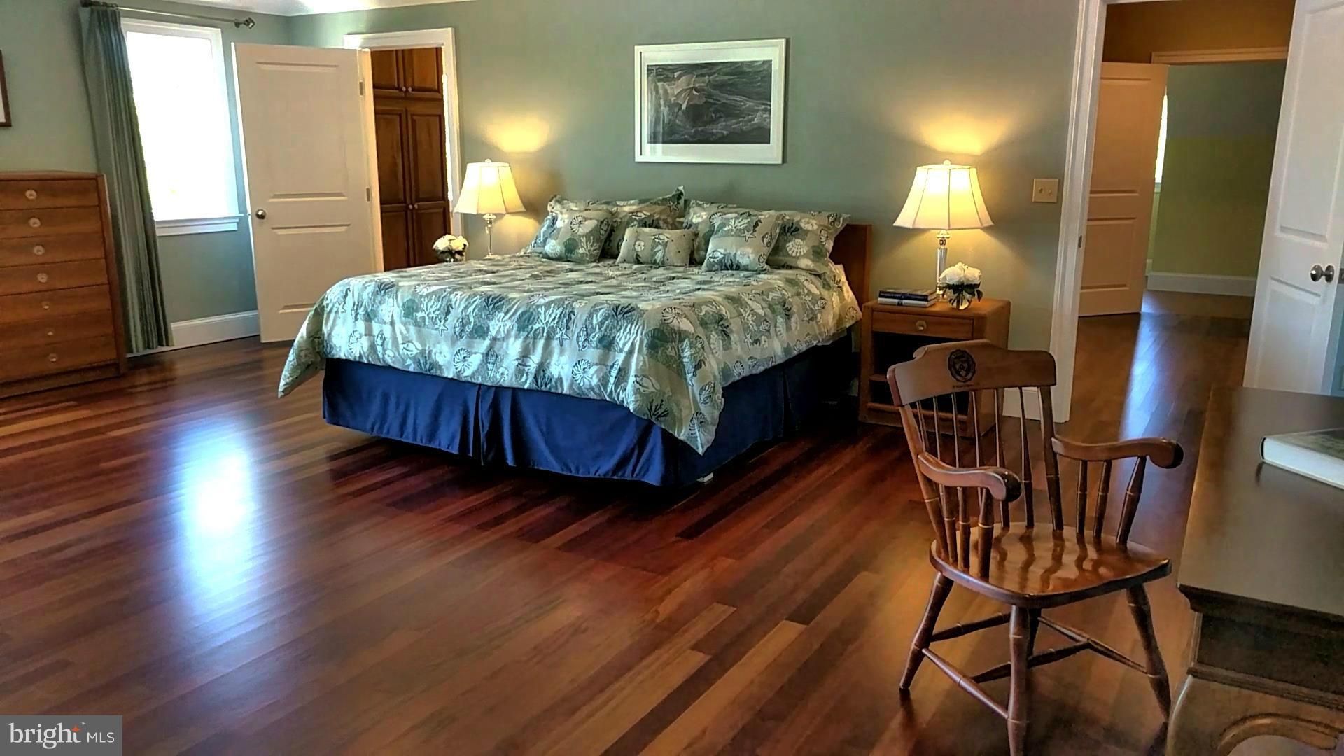 GOVERNOR GRASON MANOR - Residential