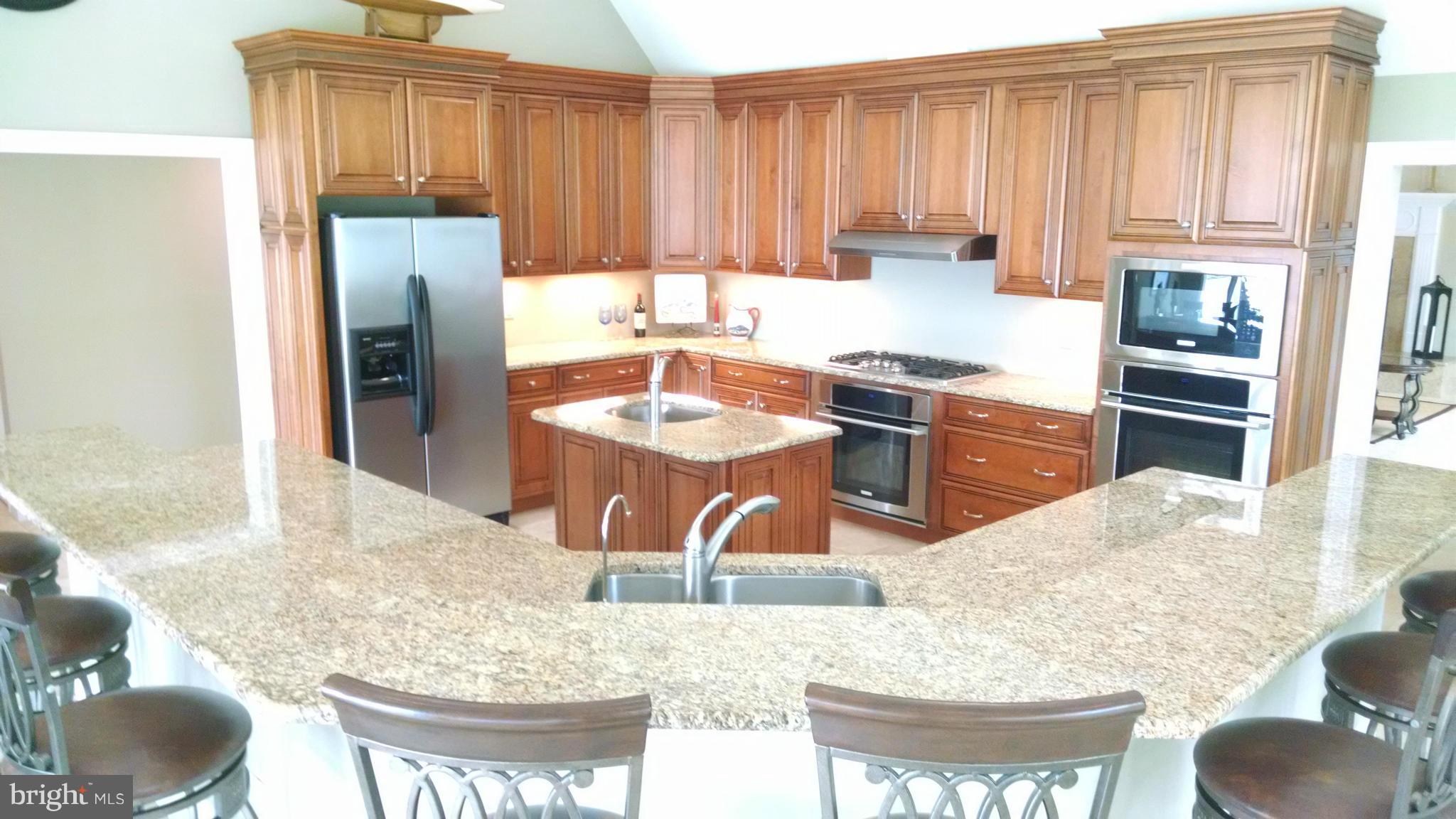 GOVERNOR GRASON MANOR - Residential