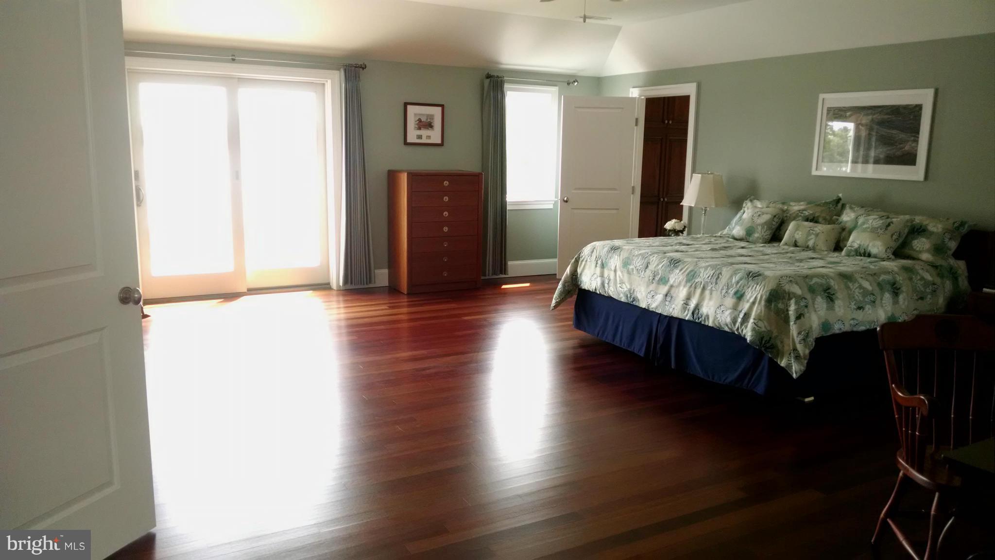 GOVERNOR GRASON MANOR - Residential