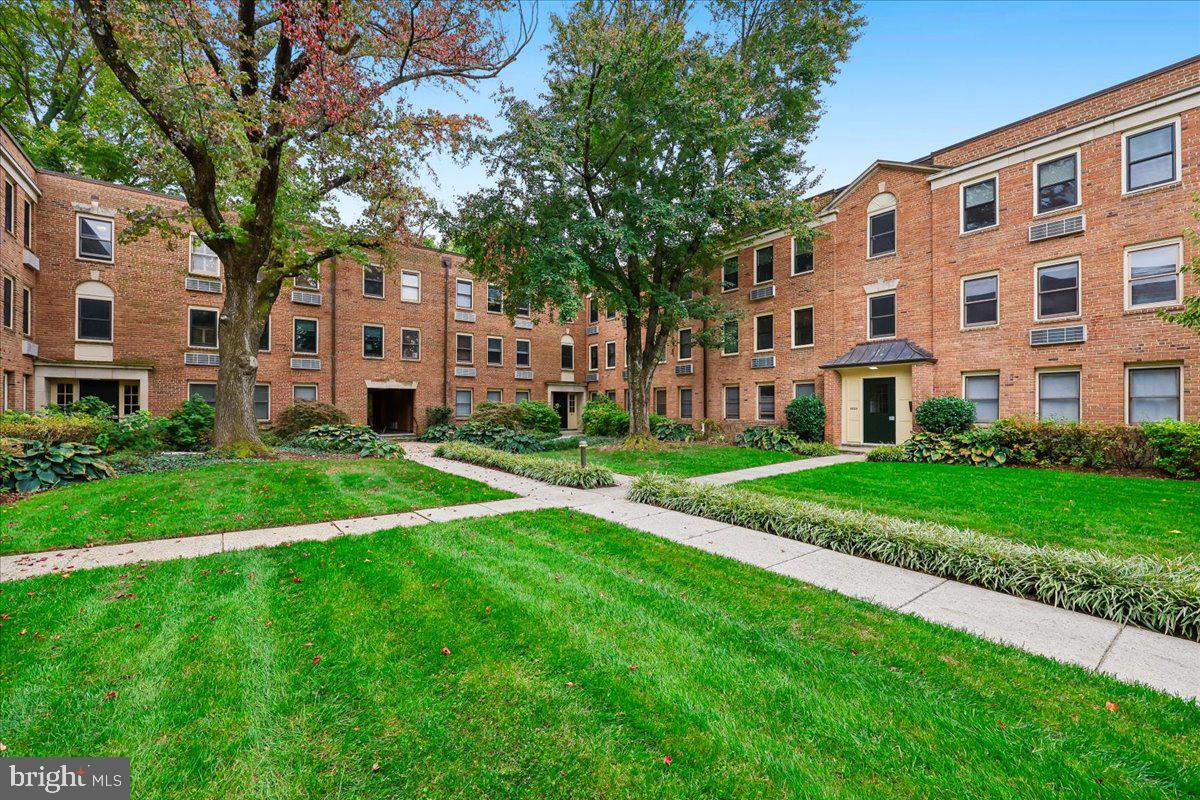 4822 CHEVY CHASE DRIVE 103