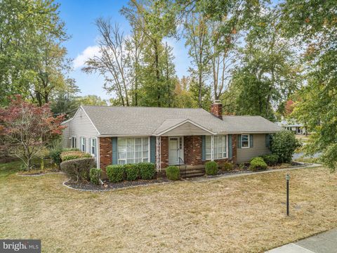 15 BROPHY DRIVE TRENTON NJ 08638