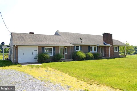Homes For Sale - 2051 Stover Road<br/> Carroll County, TANEYTOWN, MD 21787