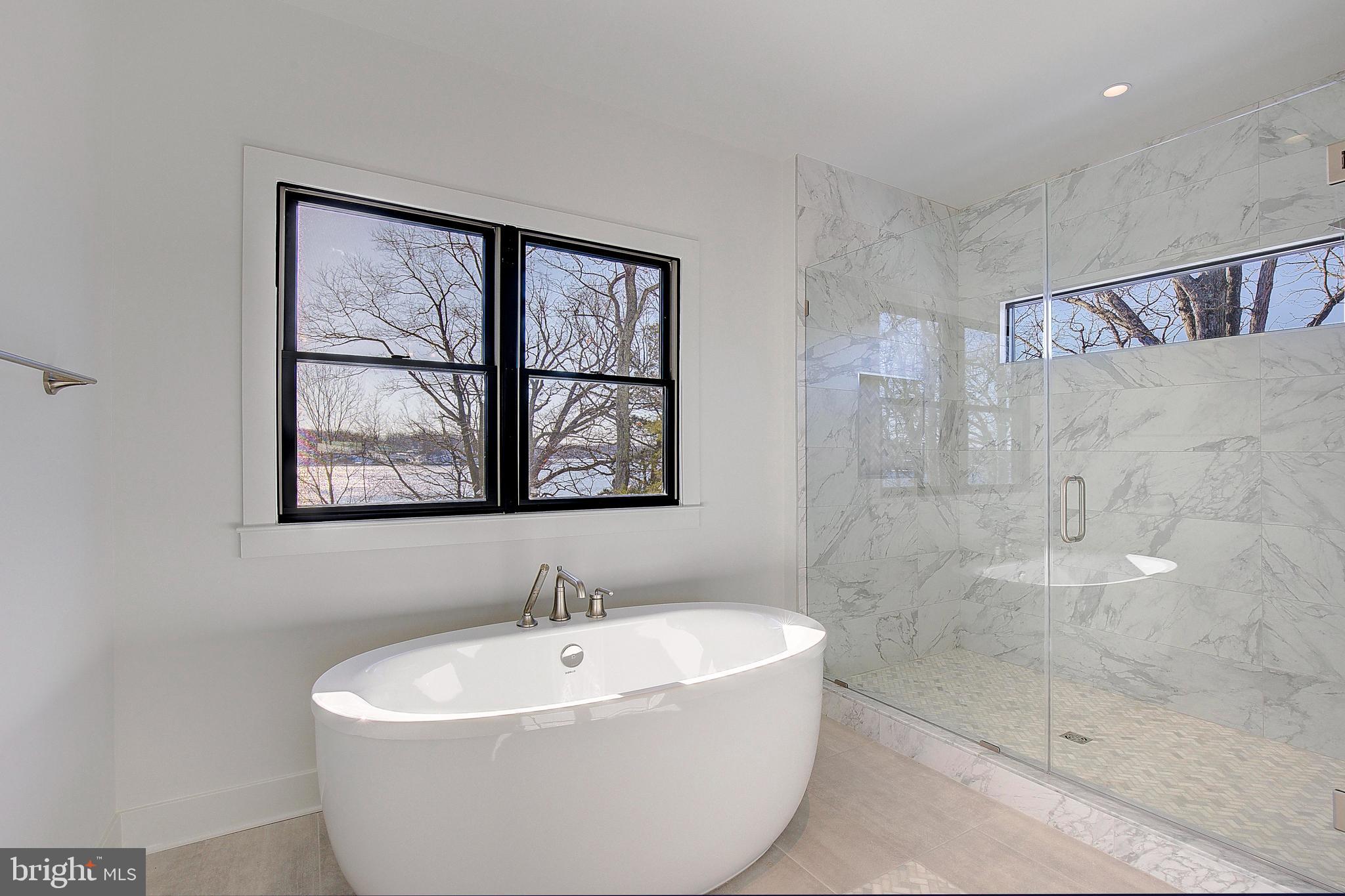 PARKWOOD - Residential