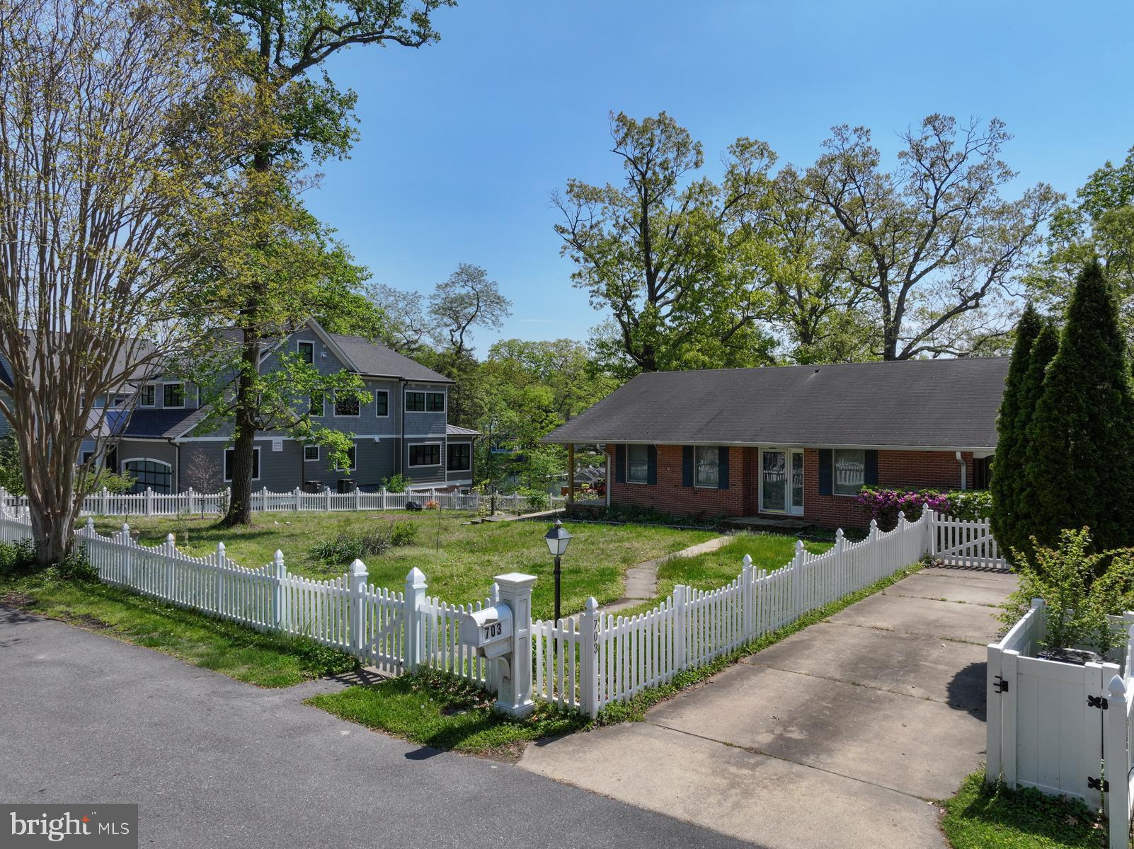 PARKWOOD - Residential