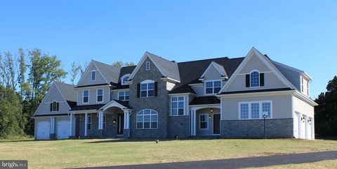 101 BURNT MILL CIRCLE 1A CHADDS FORD PA 19317