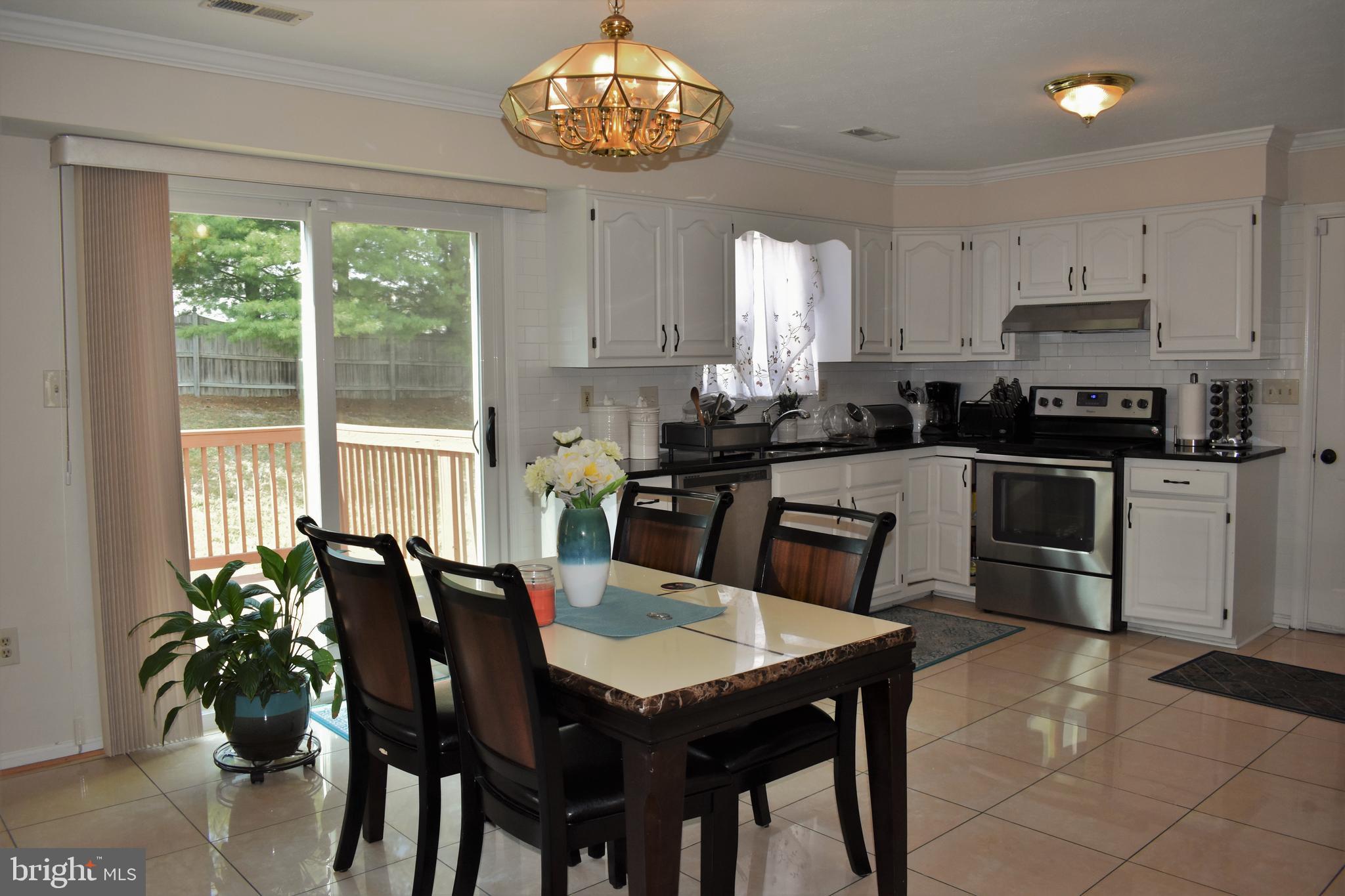 CHELTENHAM WOODS - Residential Lease