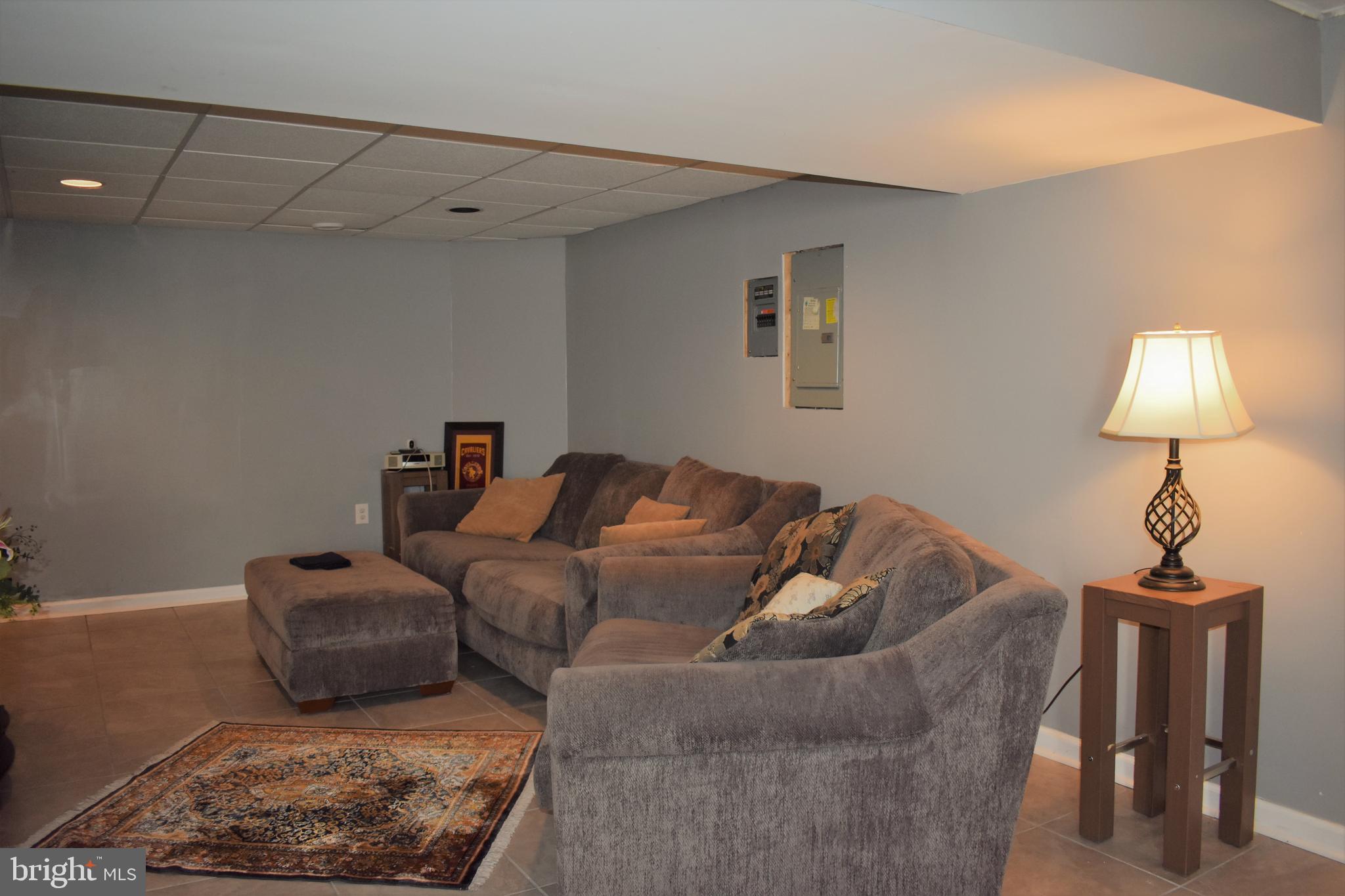 CHELTENHAM WOODS - Residential Lease