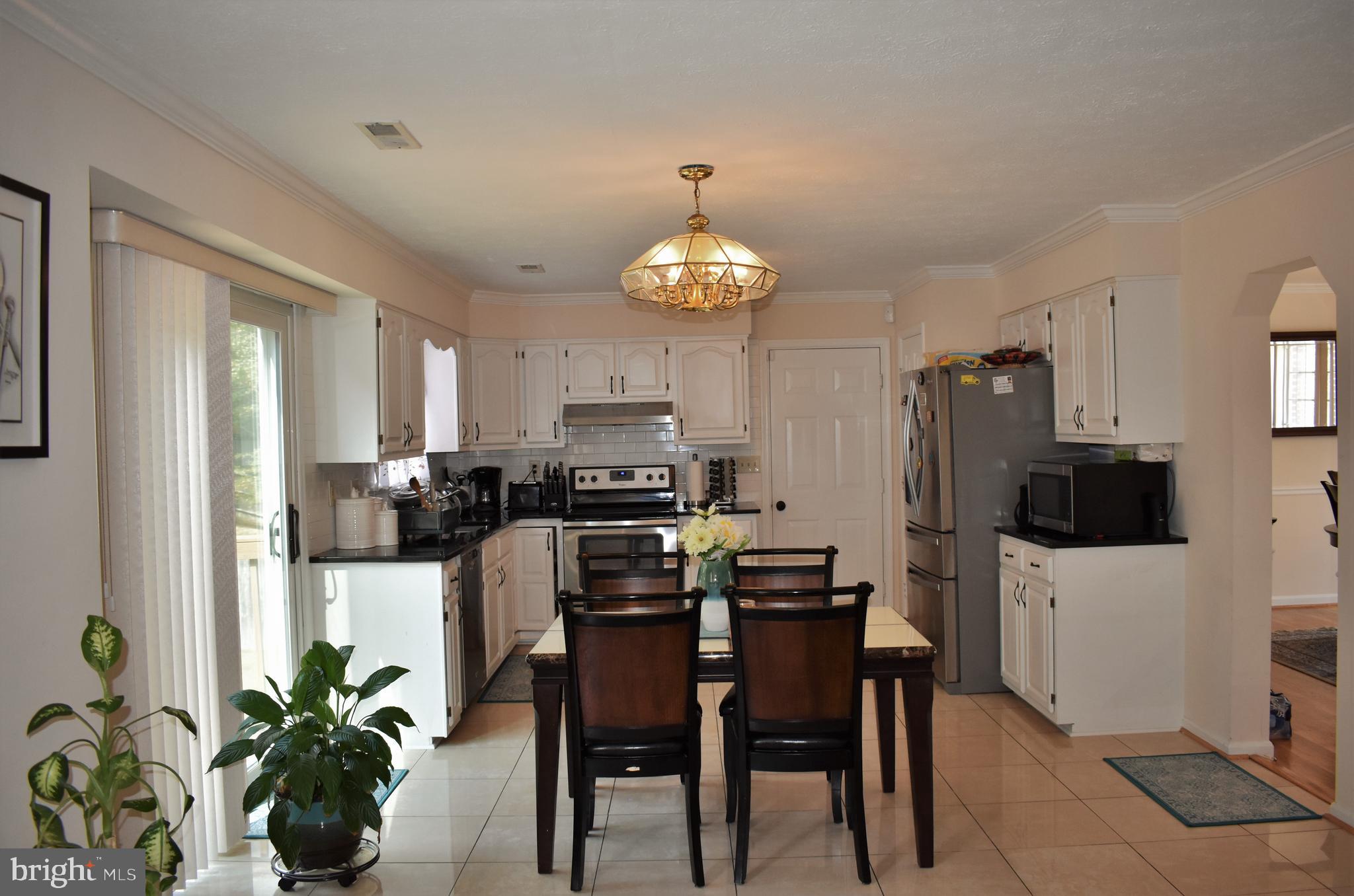 CHELTENHAM WOODS - Residential Lease