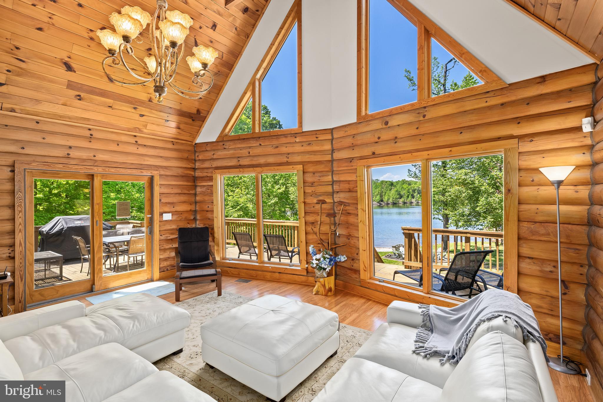 OAKLEIGH - Residential