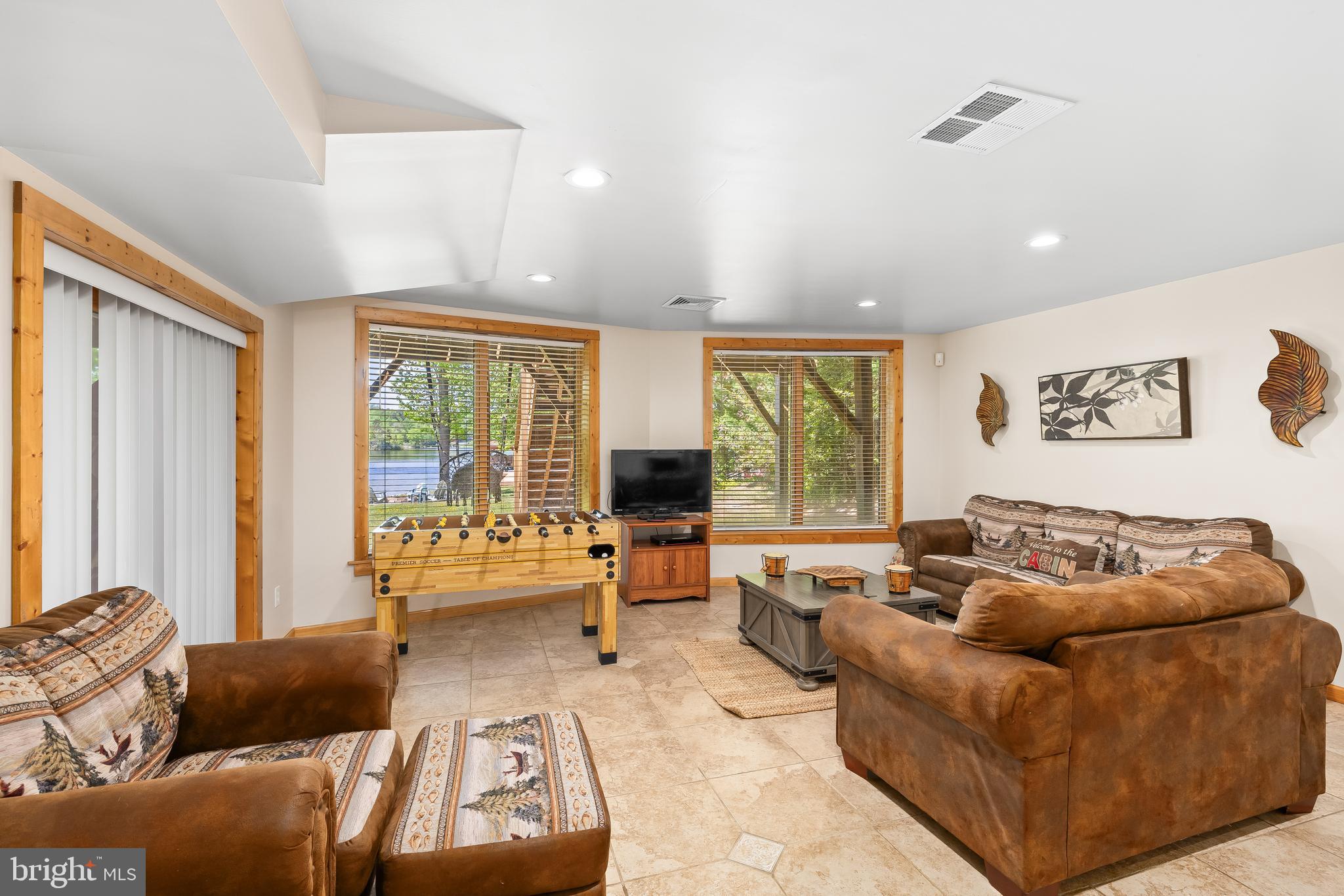 OAKLEIGH - Residential