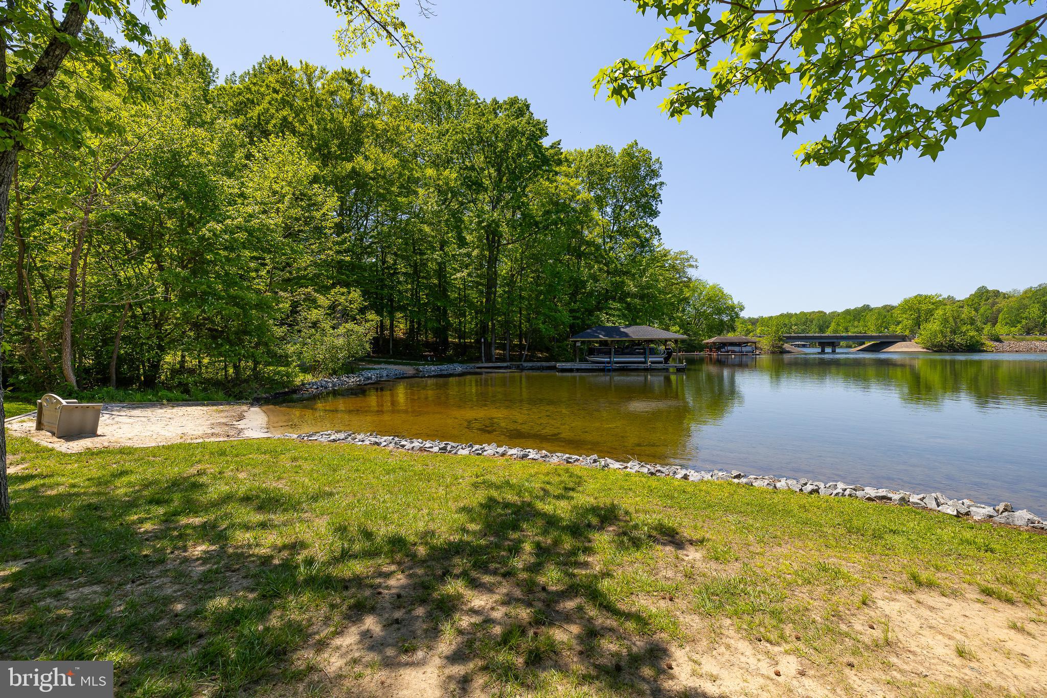 OAKLEIGH - Residential