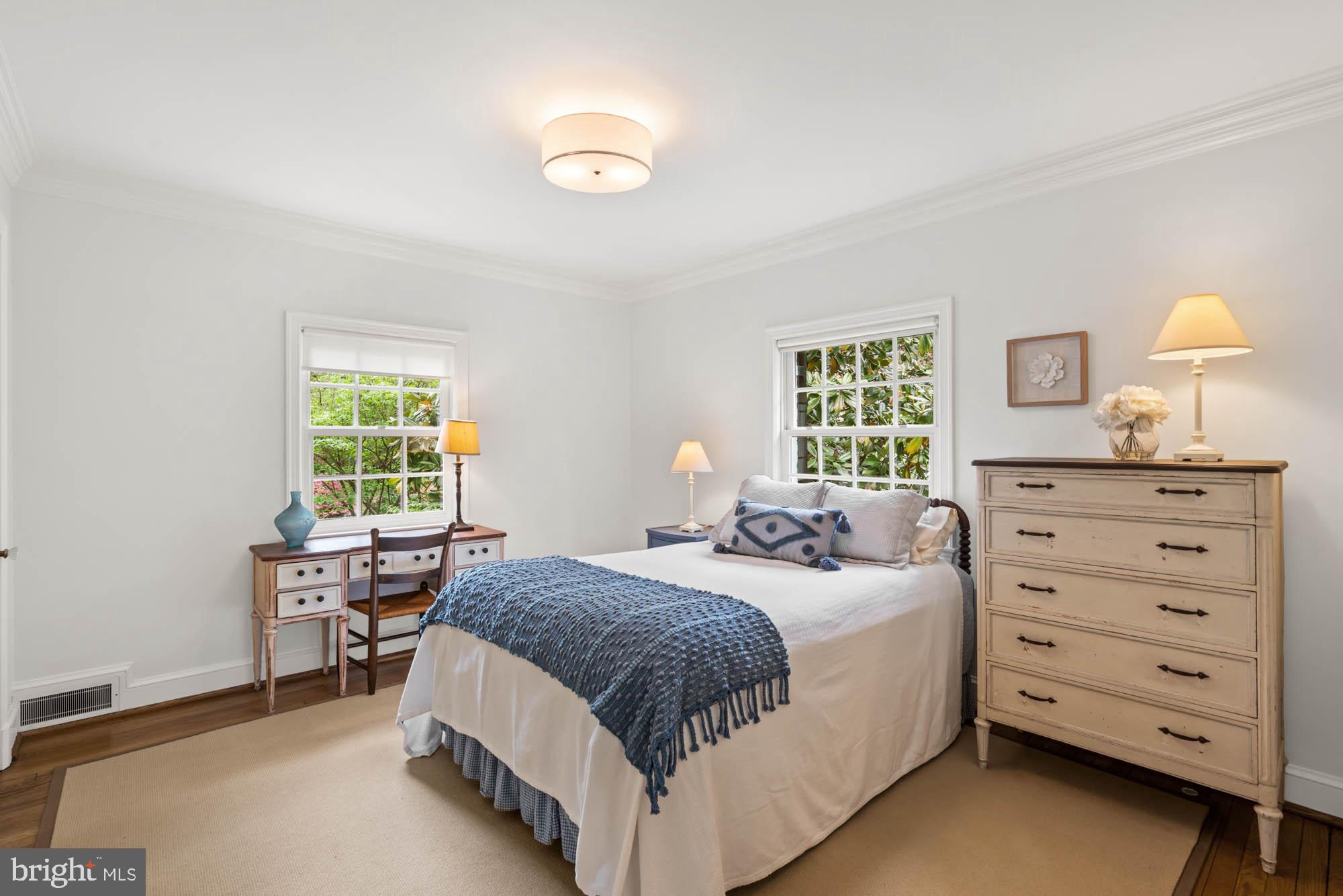 WESTMORELAND HILLS - Residential