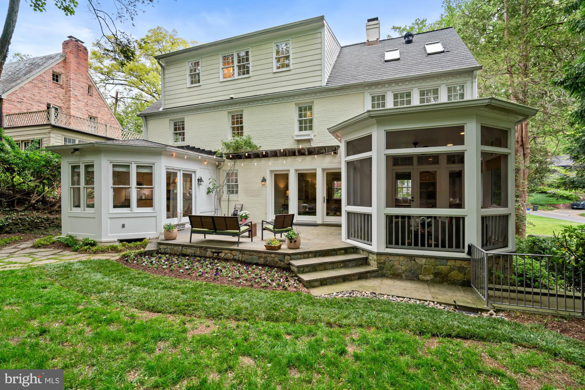 WESTMORELAND HILLS - Residential