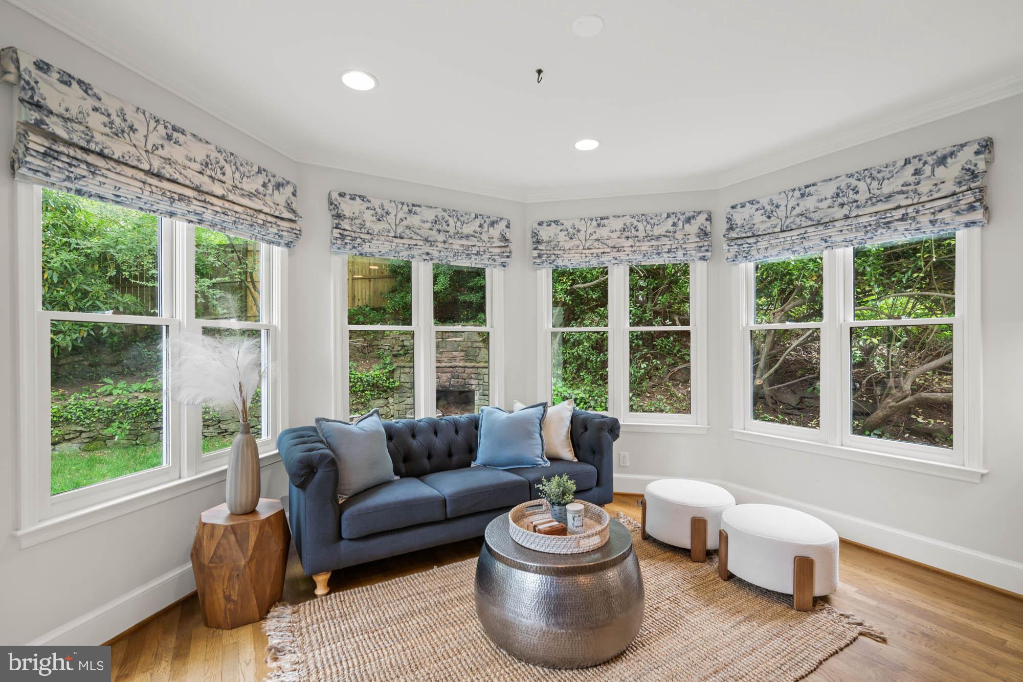 WESTMORELAND HILLS - Residential