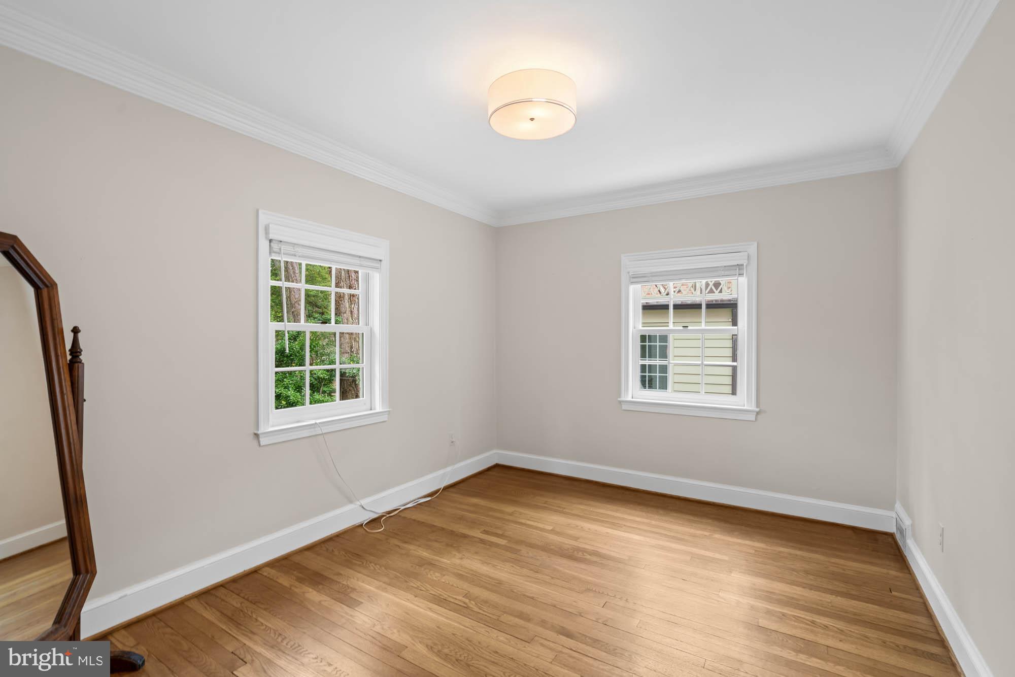 WESTMORELAND HILLS - Residential