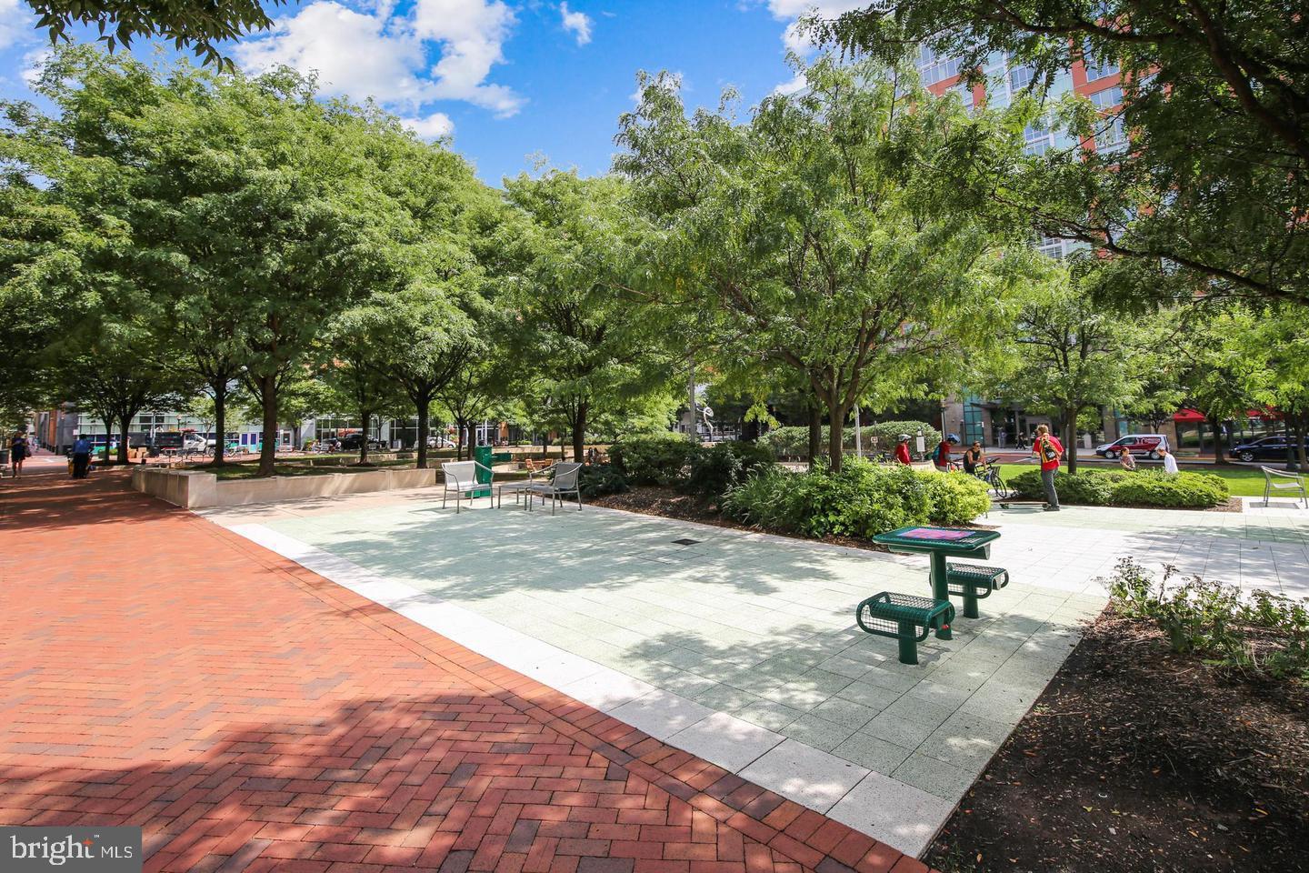 TALL OAKS - Residential Lease