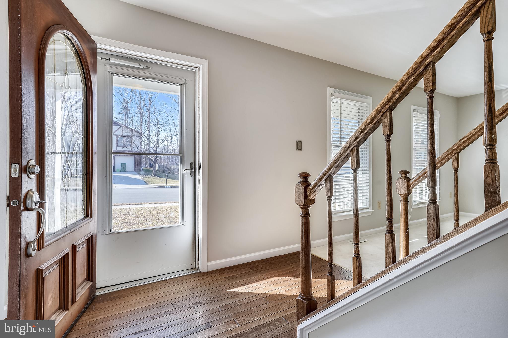 LAKE RIDGE - Residential