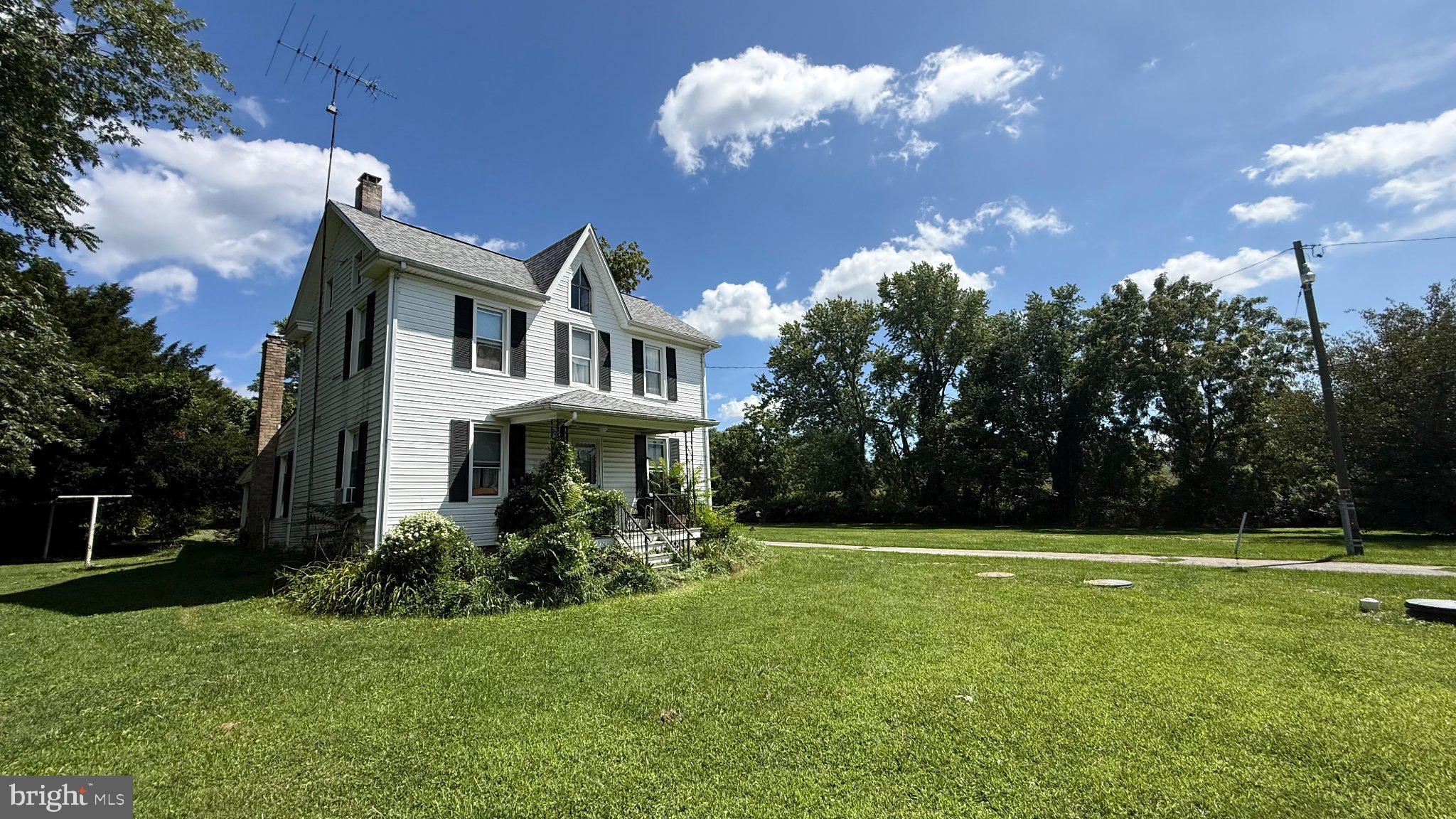 15929 HANOVER PIKE