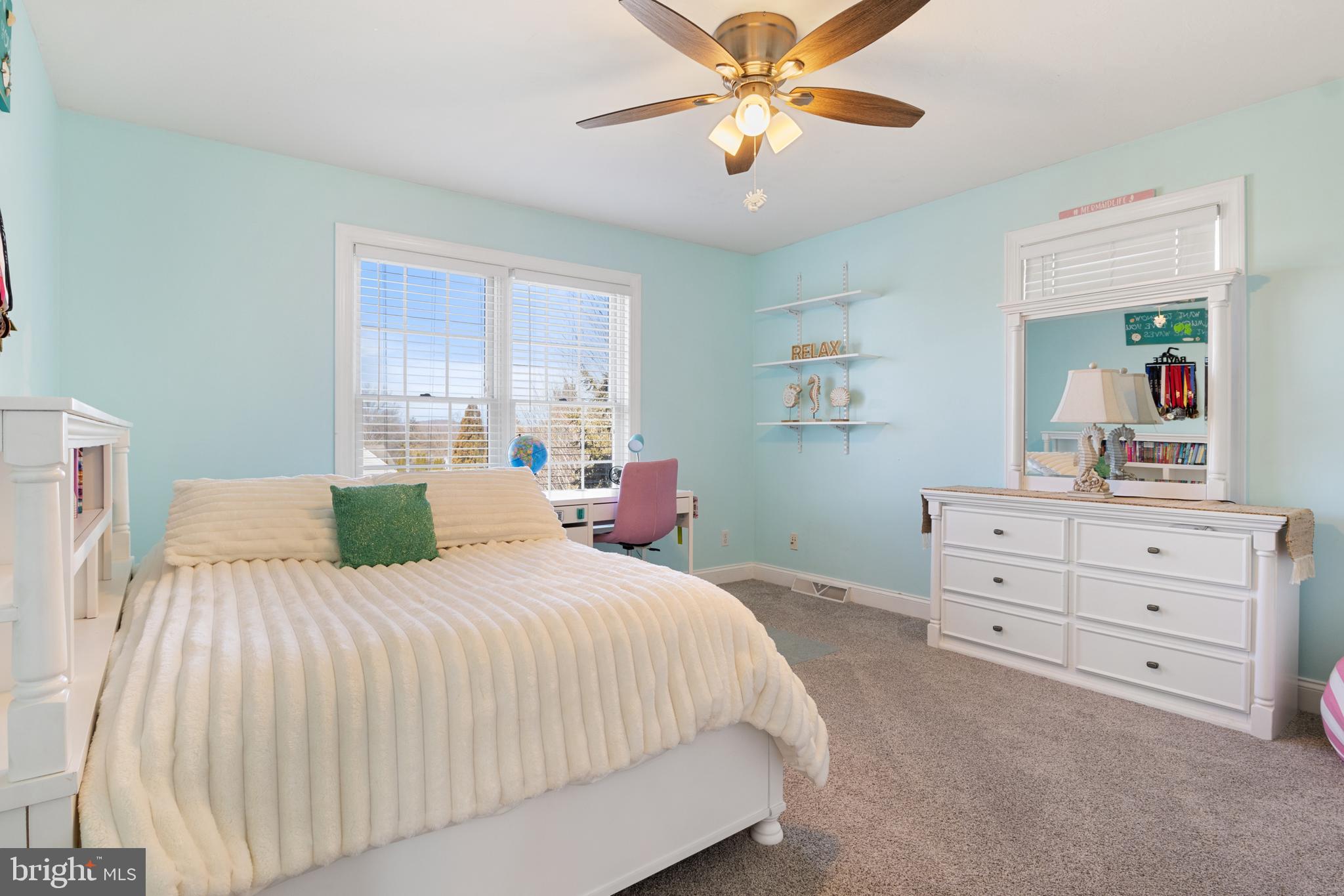 HEPPLEWHITE ESTATES - Residential