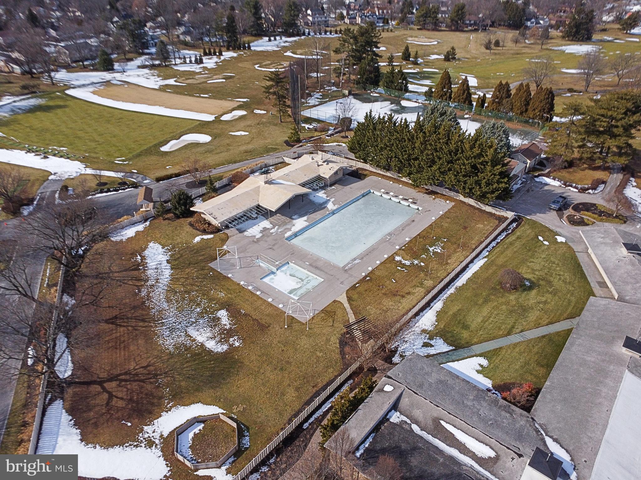 HEPPLEWHITE ESTATES - Residential