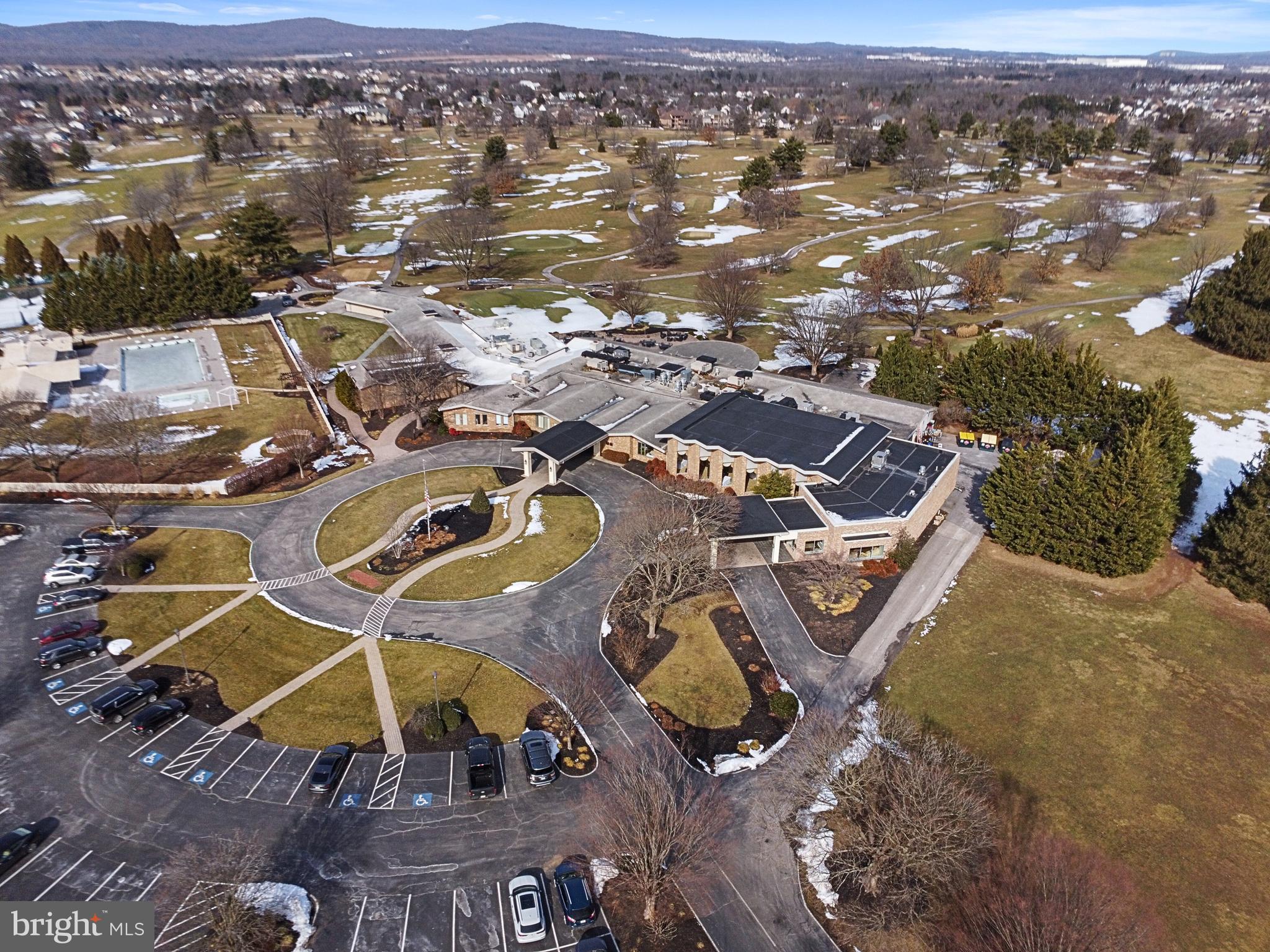 HEPPLEWHITE ESTATES - Residential