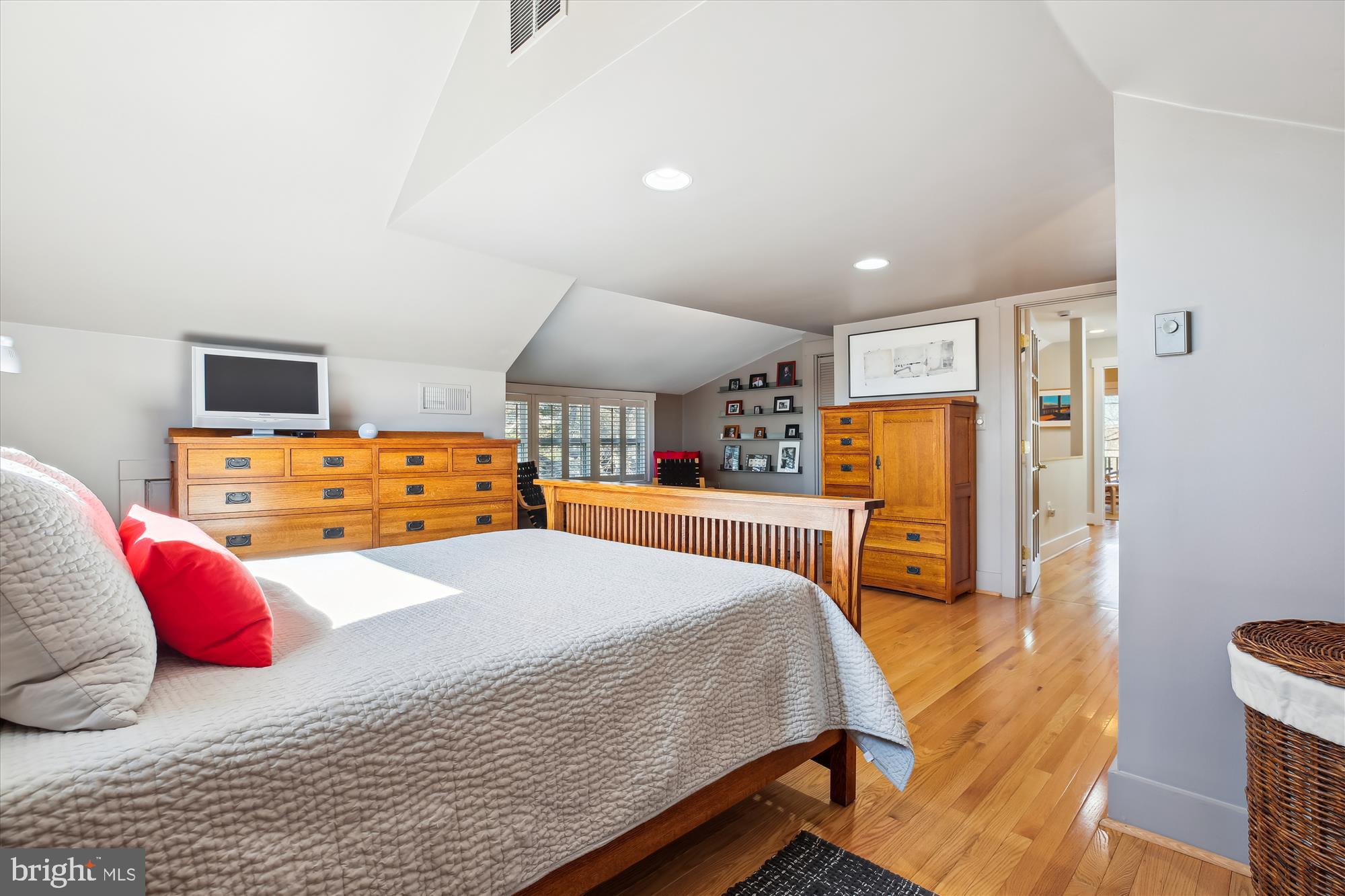 INDIAN SPRING PARK - Residential