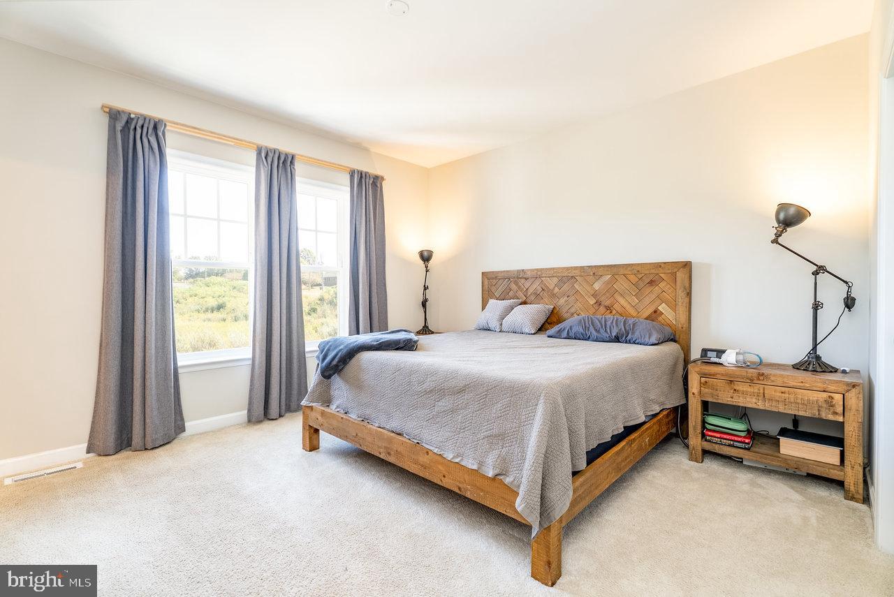 PRESTON LAKE - Residential