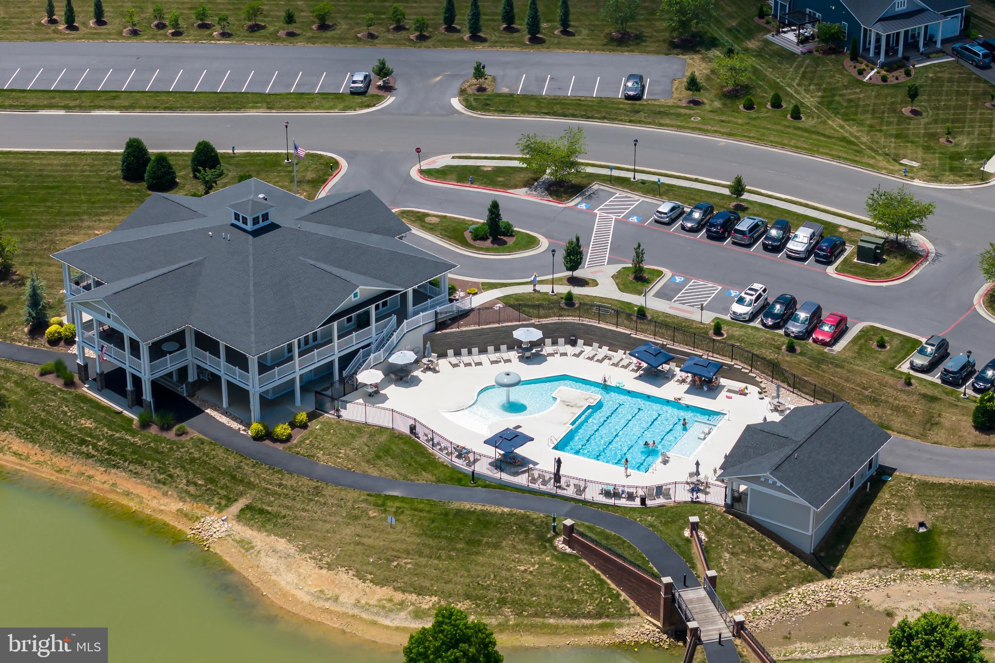 PRESTON LAKE - Residential