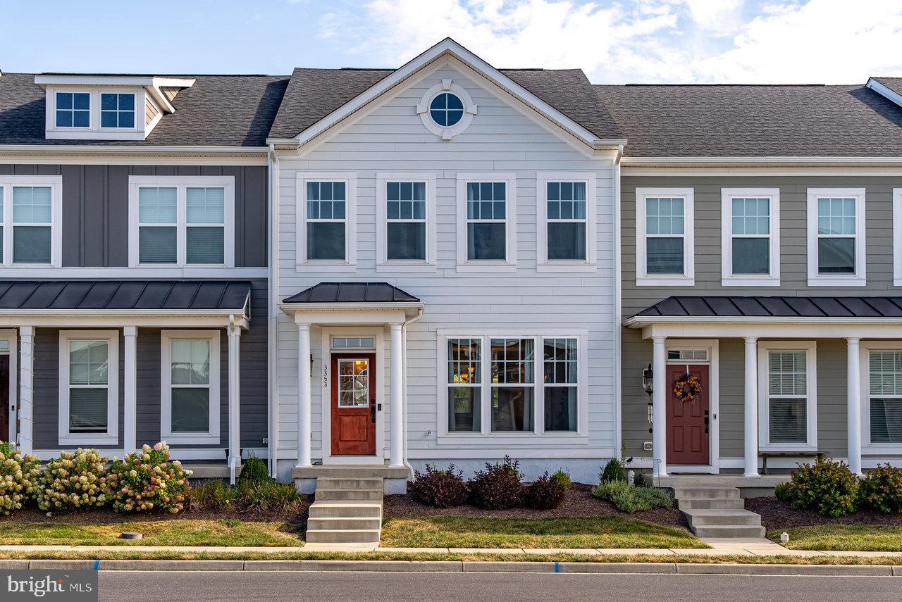 PRESTON LAKE - Residential