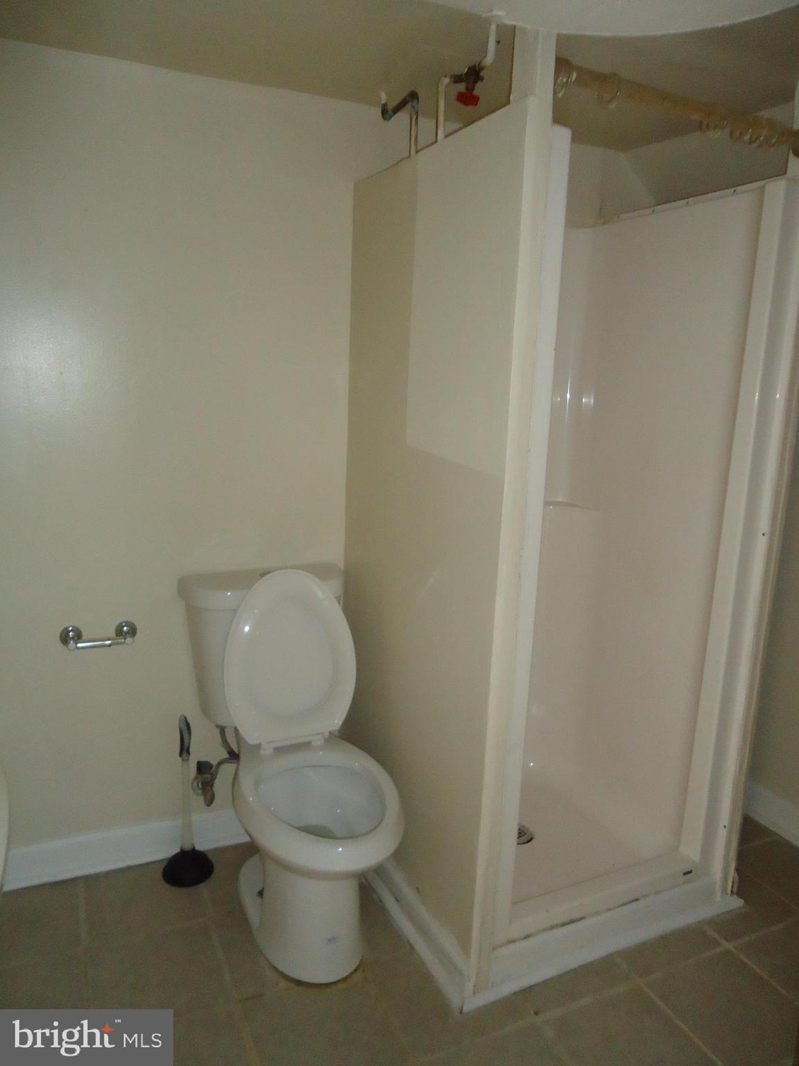 SENECA RIDGE - Residential Lease