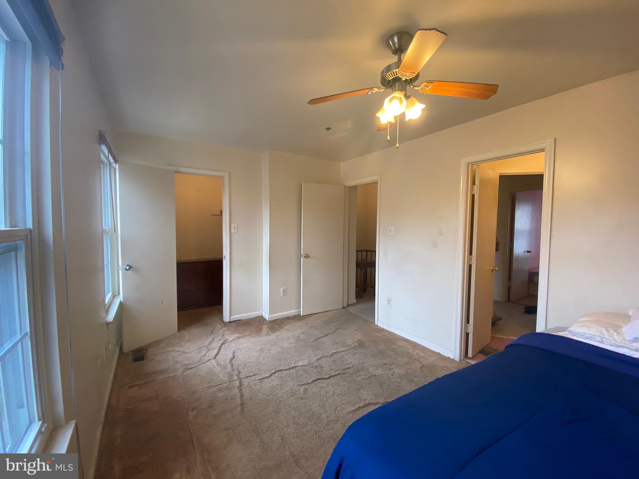 LONDON WOODS - Residential