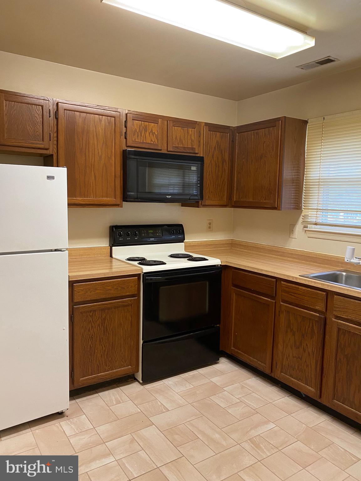 LONDON WOODS - Residential