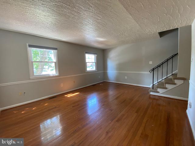 DALE CITY - Residential Lease