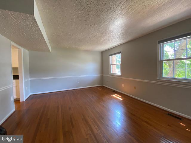 DALE CITY - Residential Lease